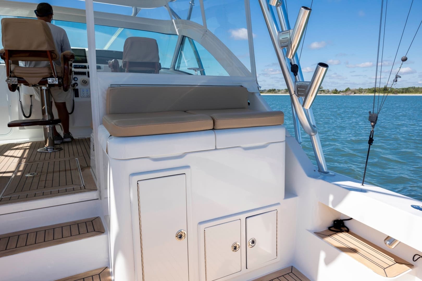 2019 Albemarle 410 Express Fisherman - Image 55