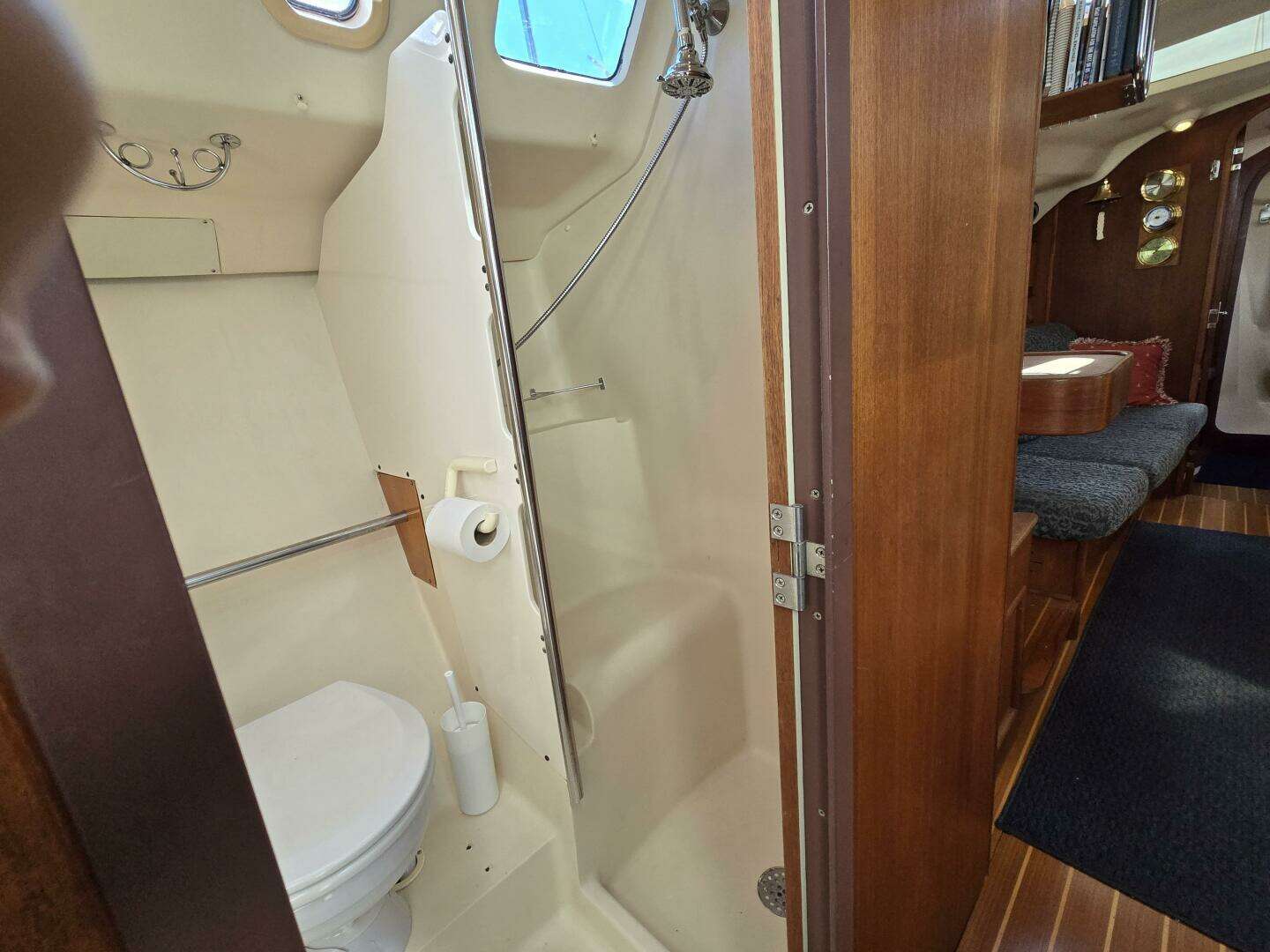 1998 Hunter 410 - Image 55