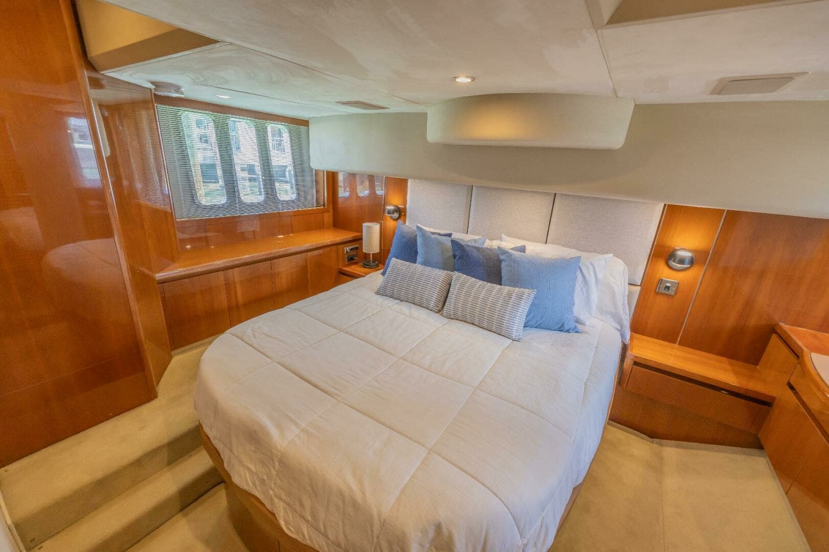 2008 Princess 58 Flybridge - Image 33