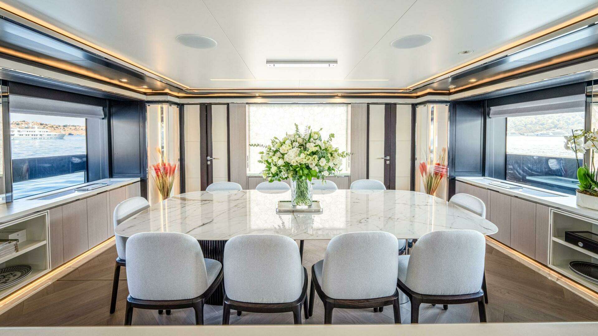 2016 Mondomarine 50 Meters - Image 17