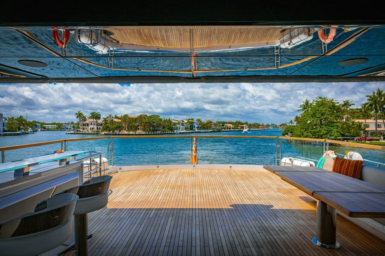 2024 Sunseeker Sunseeker 100 Yacht - Image 39