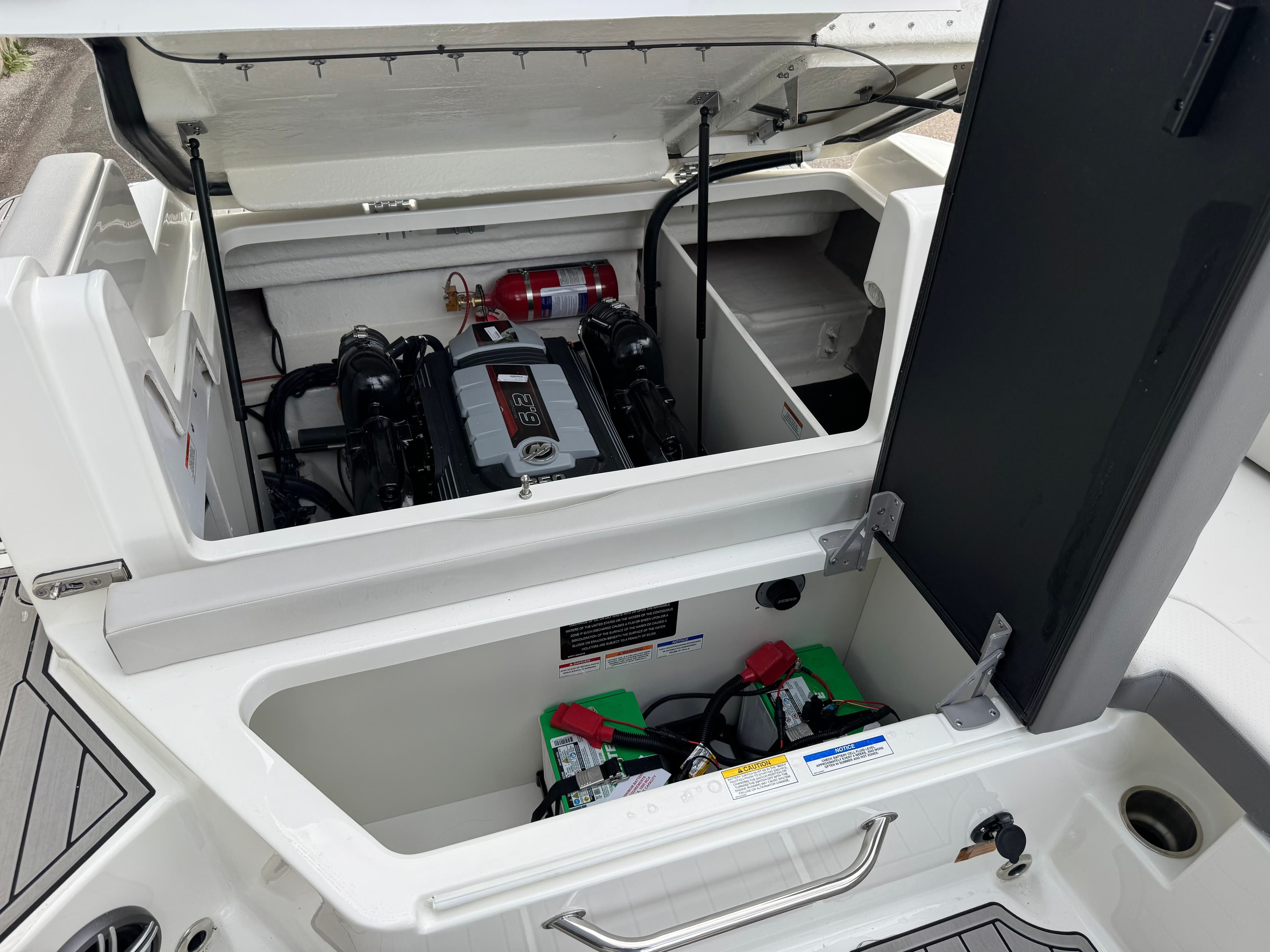 2026 Sea Ray SDX 290 - 37