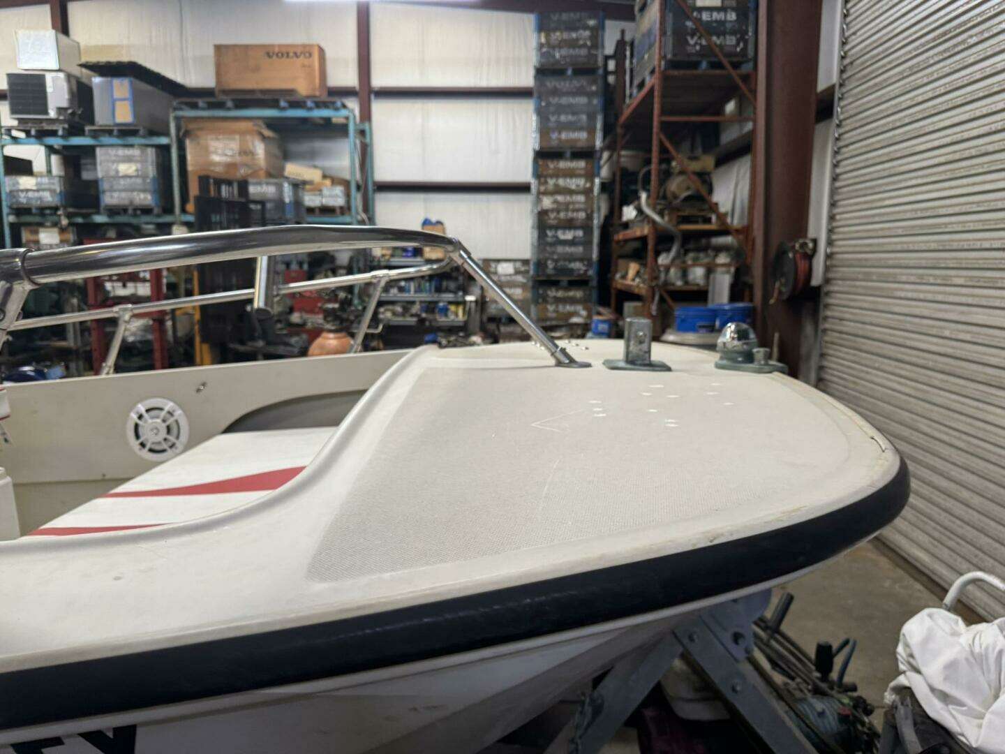 1988 Boston Whaler 17 Newport - Image 15