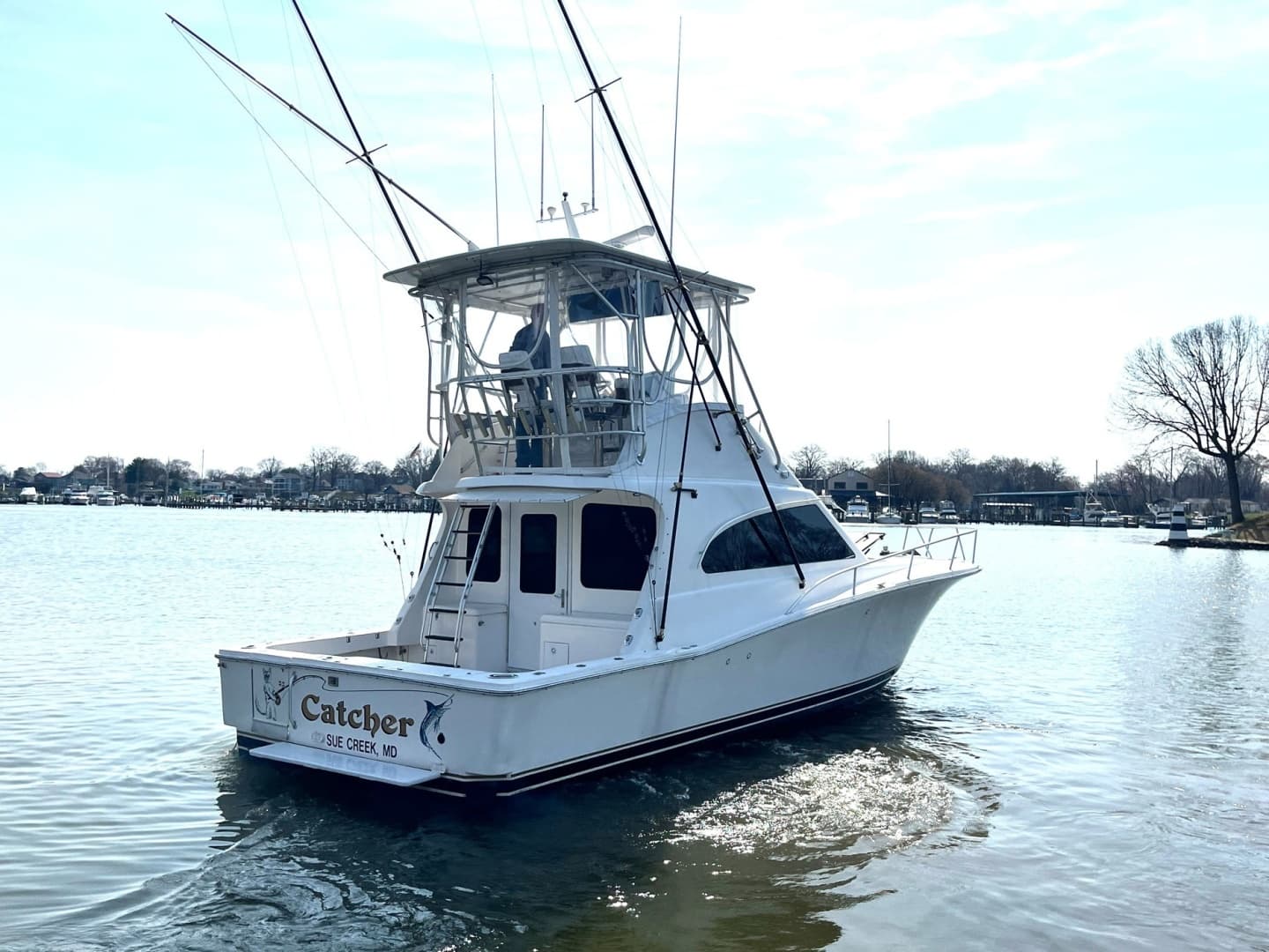 2003 Luhrs 40 Convertible - Image 2