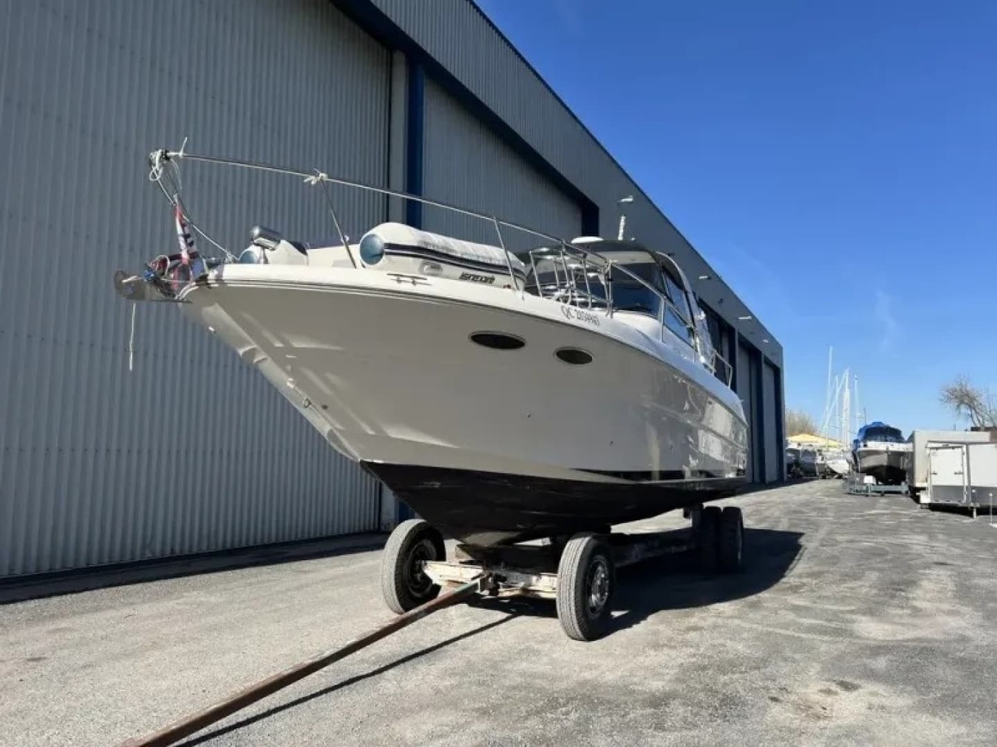 1999 Sea Ray SUNDANCER 310 - Image 3