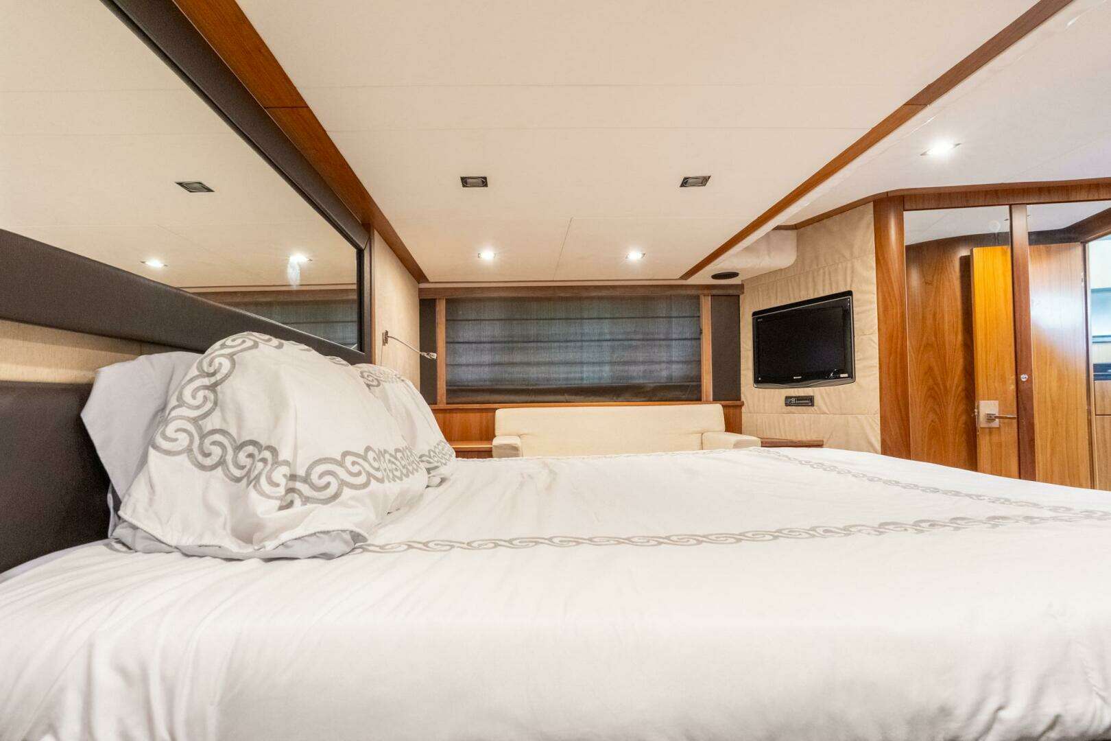 2009 Sunseeker 60 Manhattan - Image 35