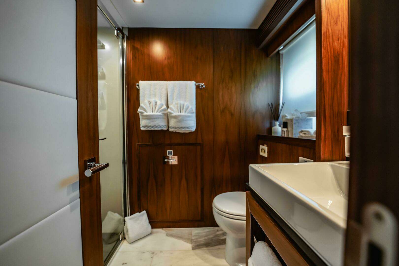 2011 Sunseeker 34 Metre Yacht - Image 59