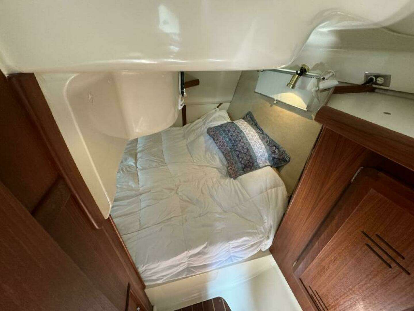 1995 Hunter 336 - Image 29