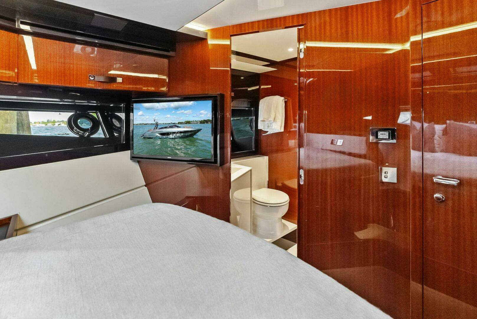 2021 Riva 56' Rivale - Image 49
