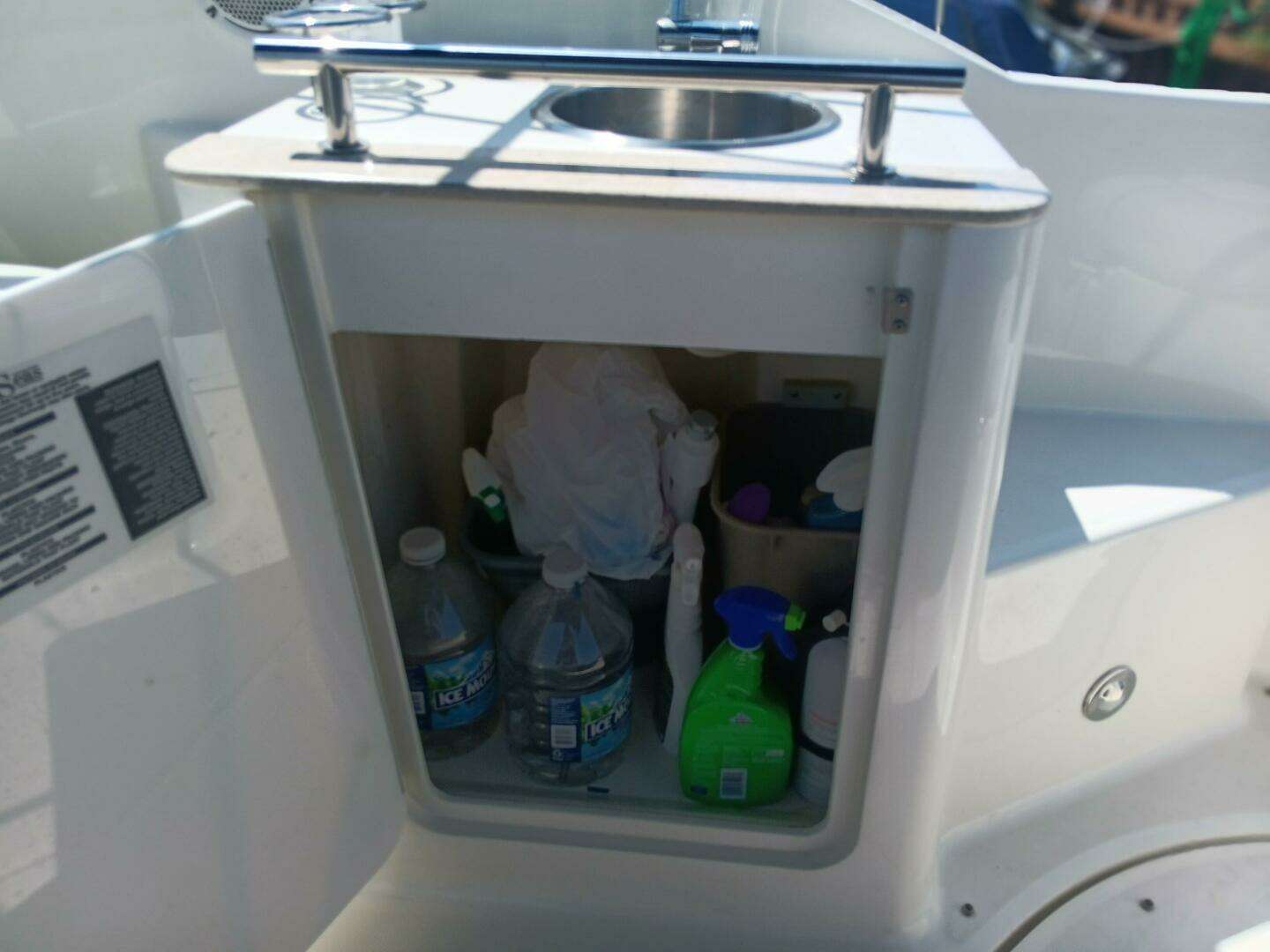 2010 Sea Ray 260 Sundancer - Image 16