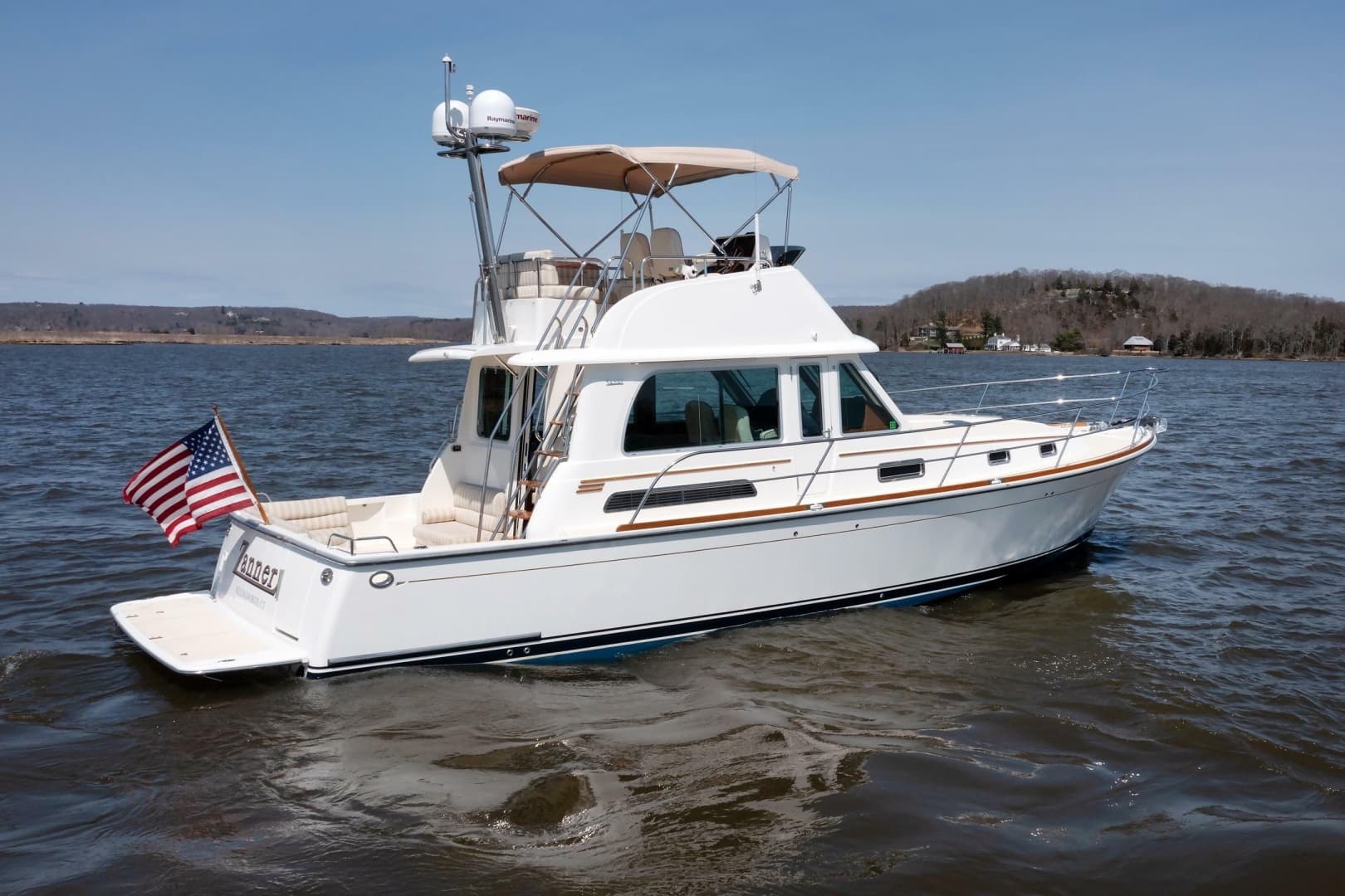 2016 Sabre 42 Fly Bridge Sedan - Image 43