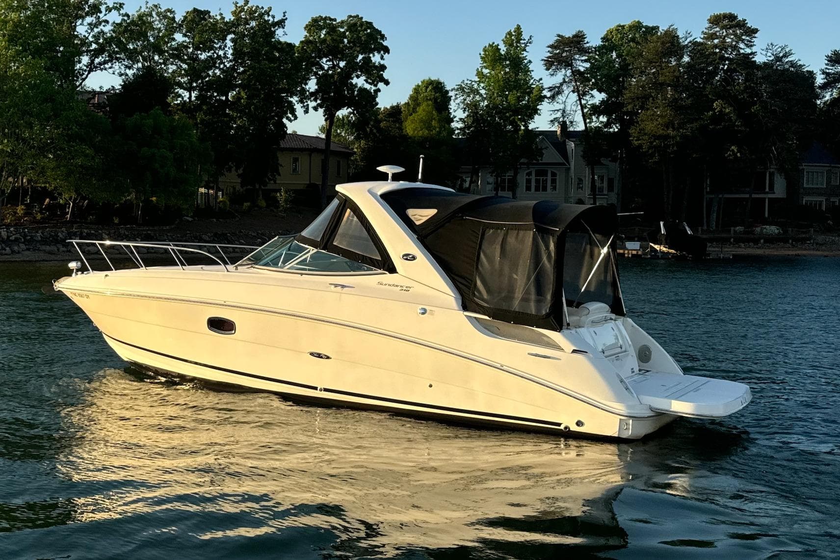 2012 Sea Ray Sundancer 310