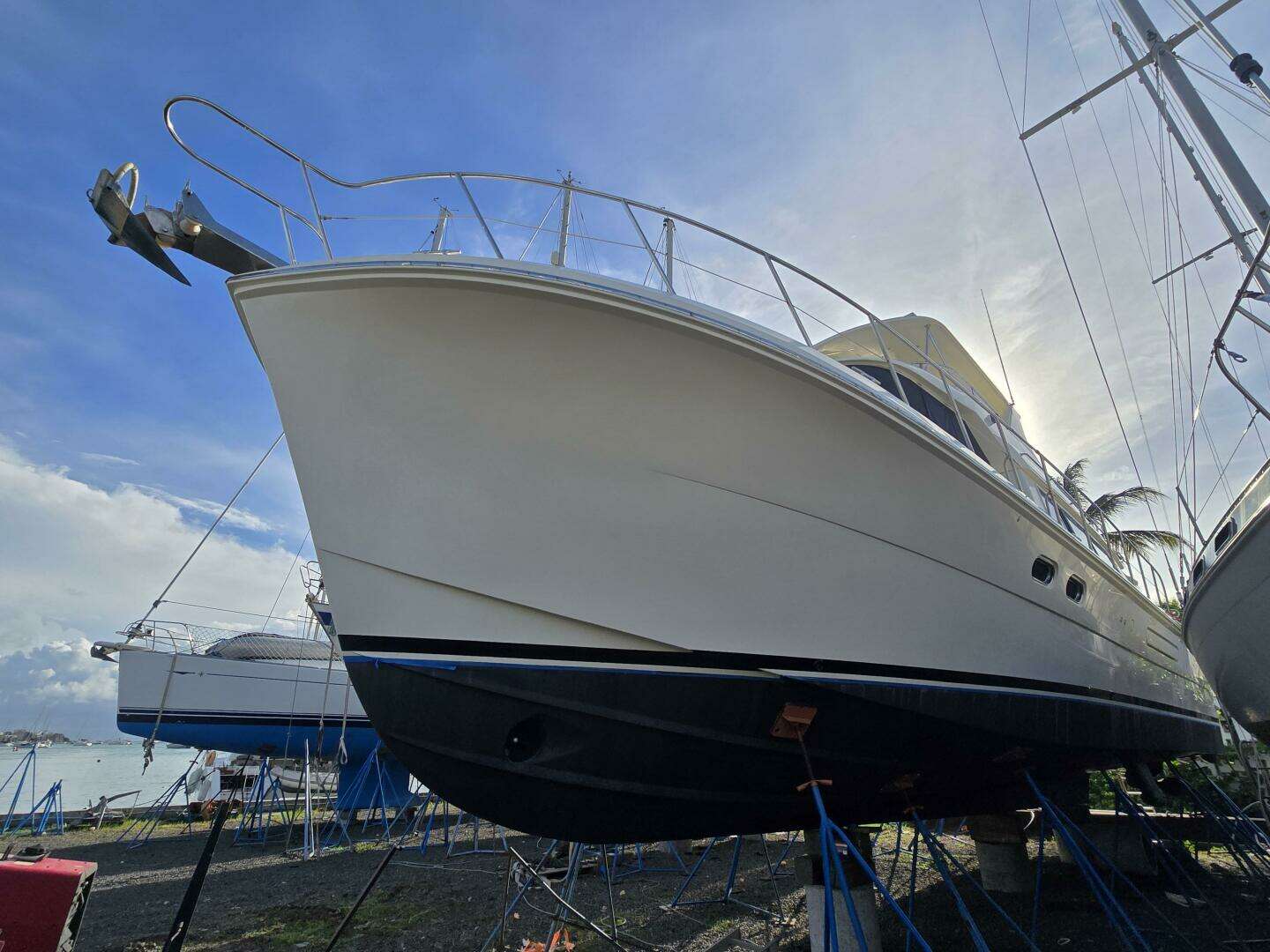 2006 Hampton 558 - Image 3