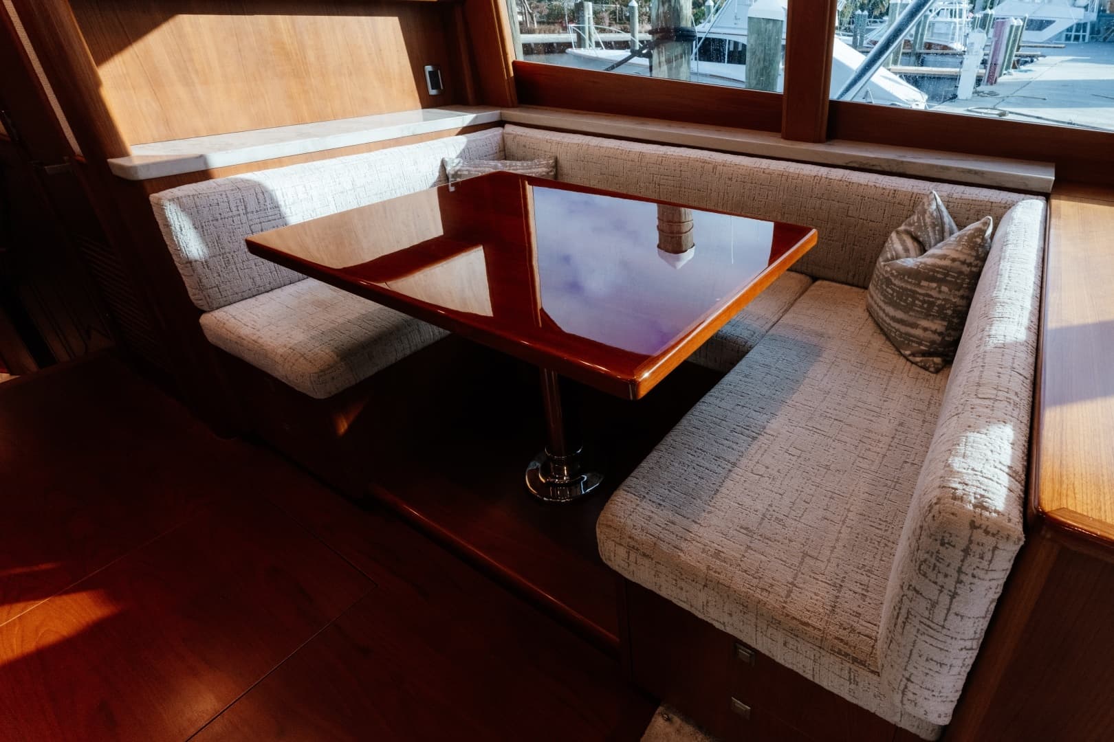 2017 Merritt 72 Sportfish - Image 6