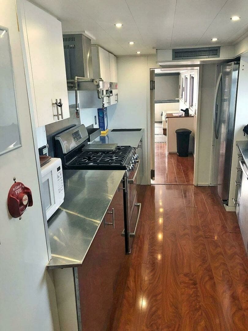 2013 Ocean Voyager 95 Expedition - Image 29