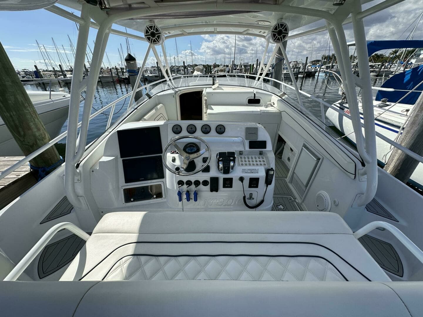 2002 Intrepid 377 Walkaround Cuddy - Image 31