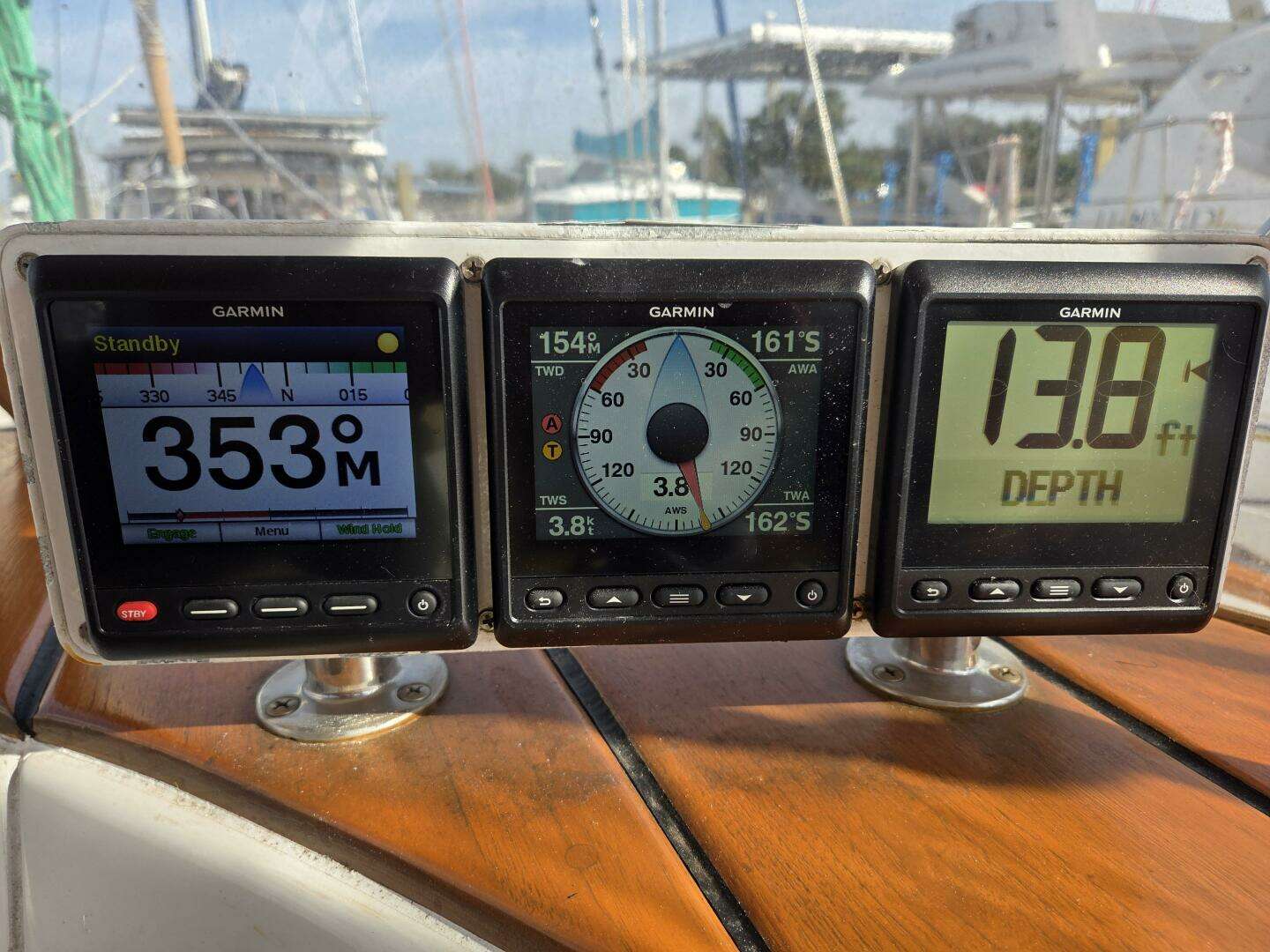 1985 Endeavour 51 - Image 37