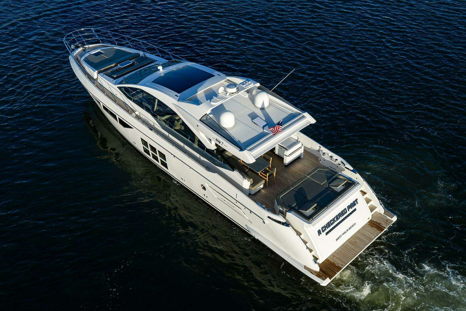 2019 Azimut S7 - Image 19