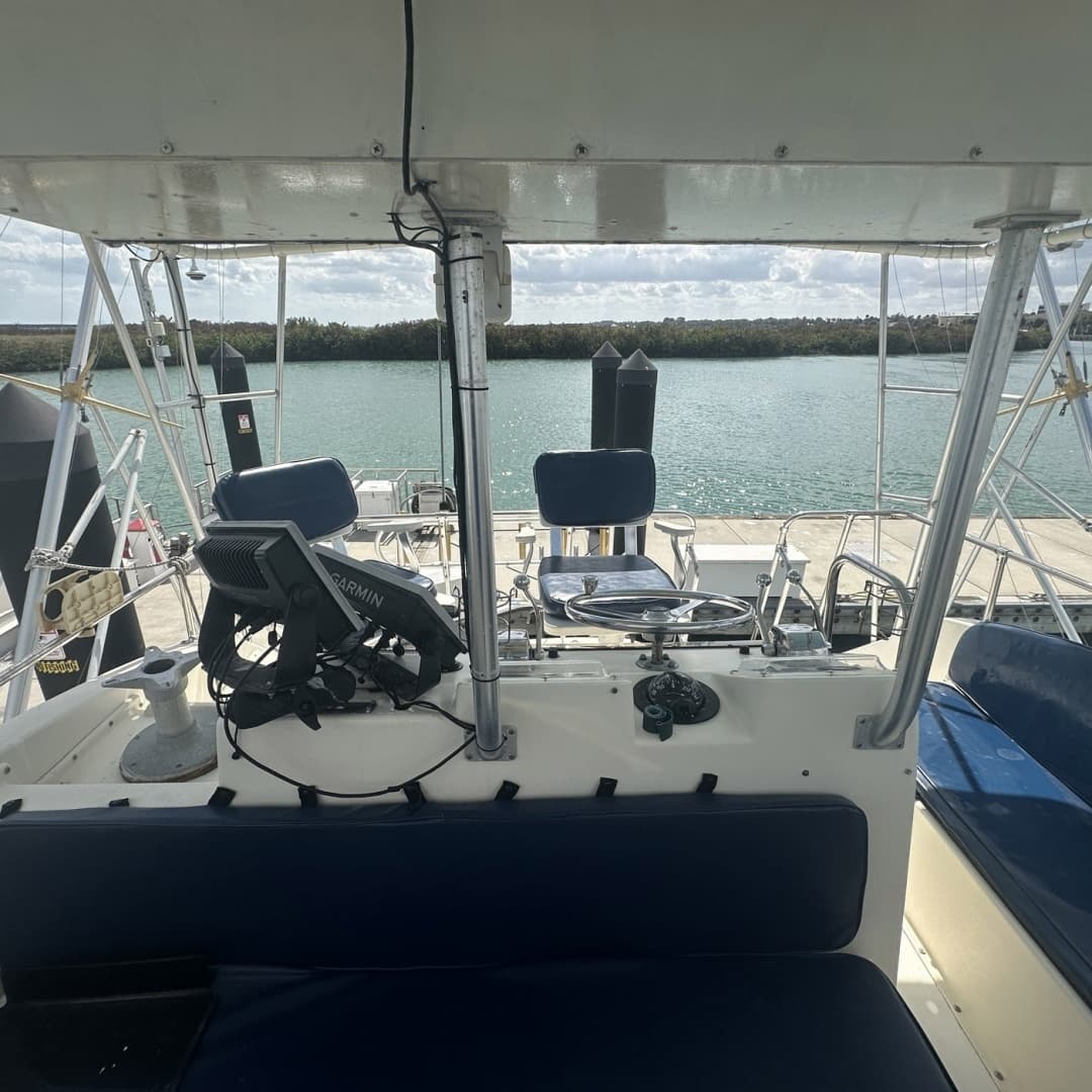 1981 Hatteras 43 Convertible - Image 15