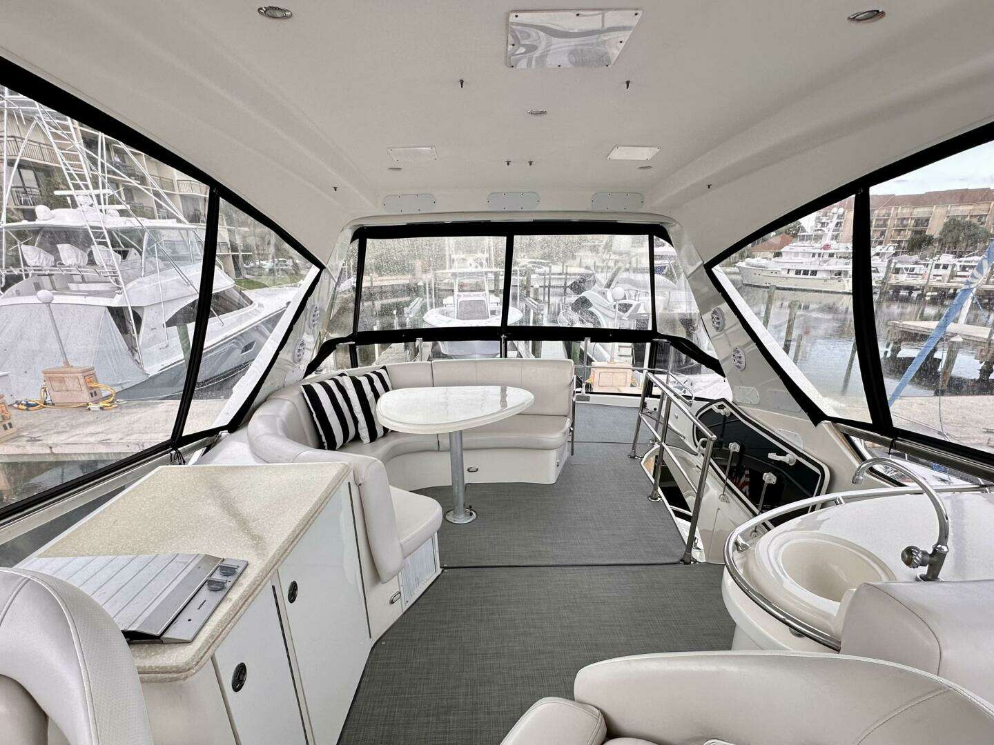 2006 Marquis 59 - Image 20