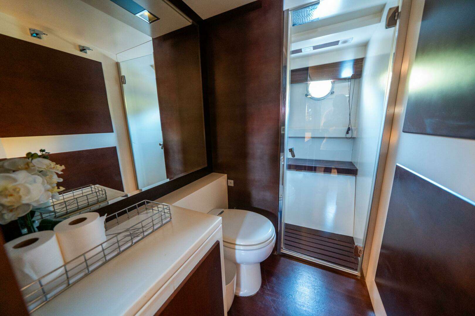 2010 Azimut 75 Fly - Image 40