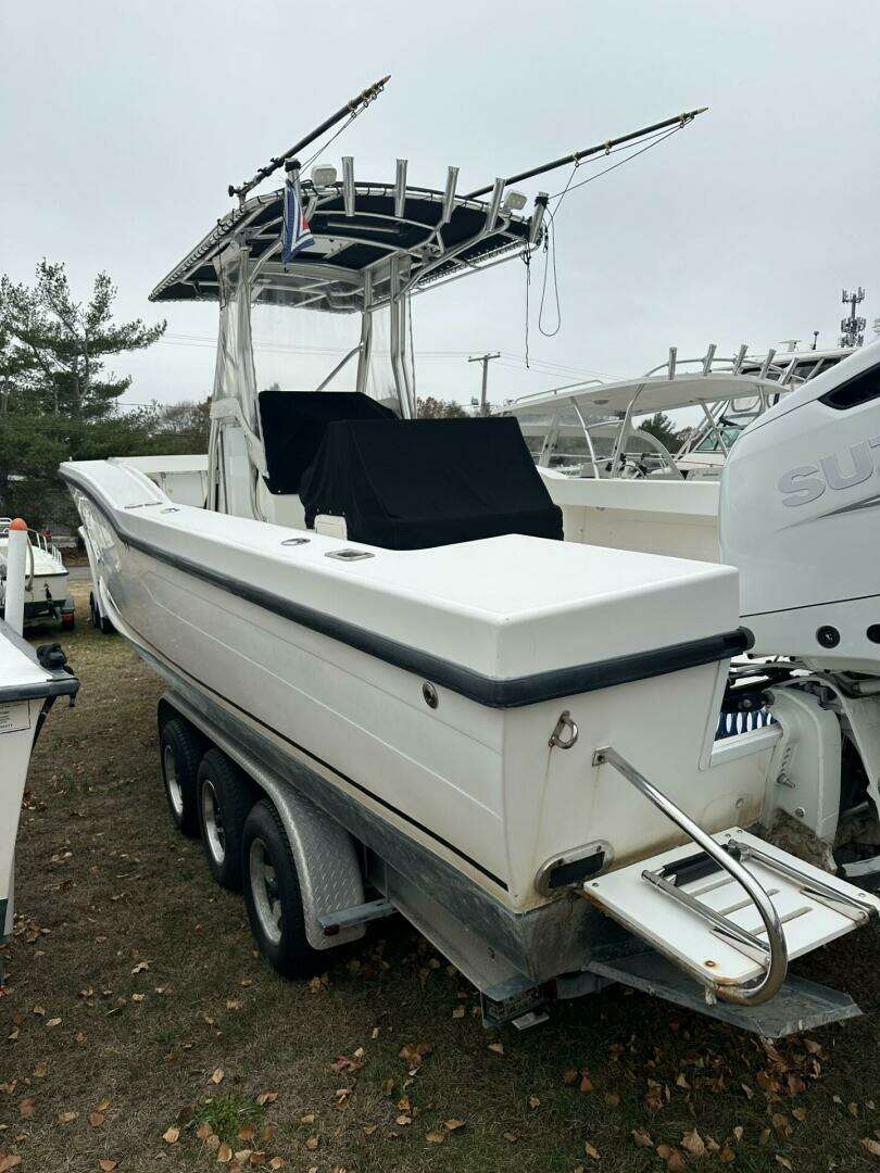 2004 Ocean Master 31 Center Console - Image 3