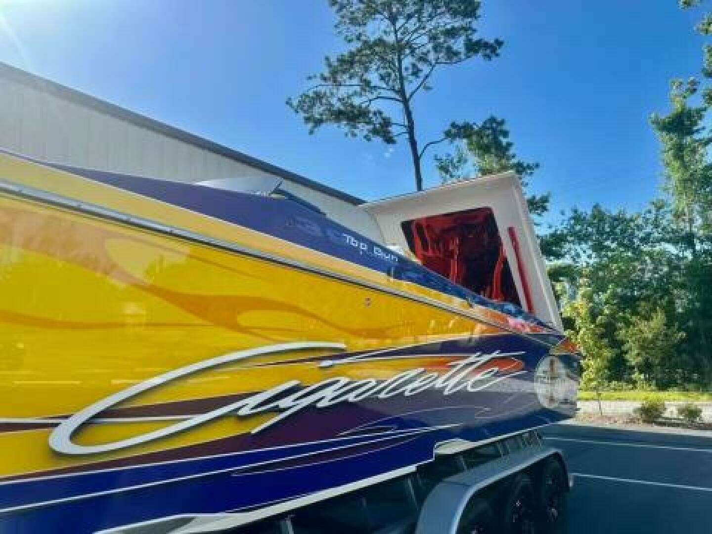 2005 Cigarette 39 Top Gun UNLIMITED - Image 4