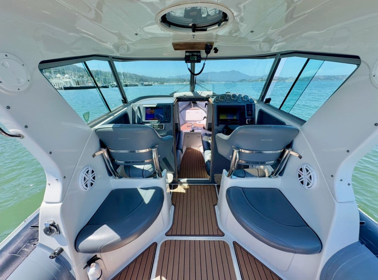 2005 Protector Targa 28 - 17