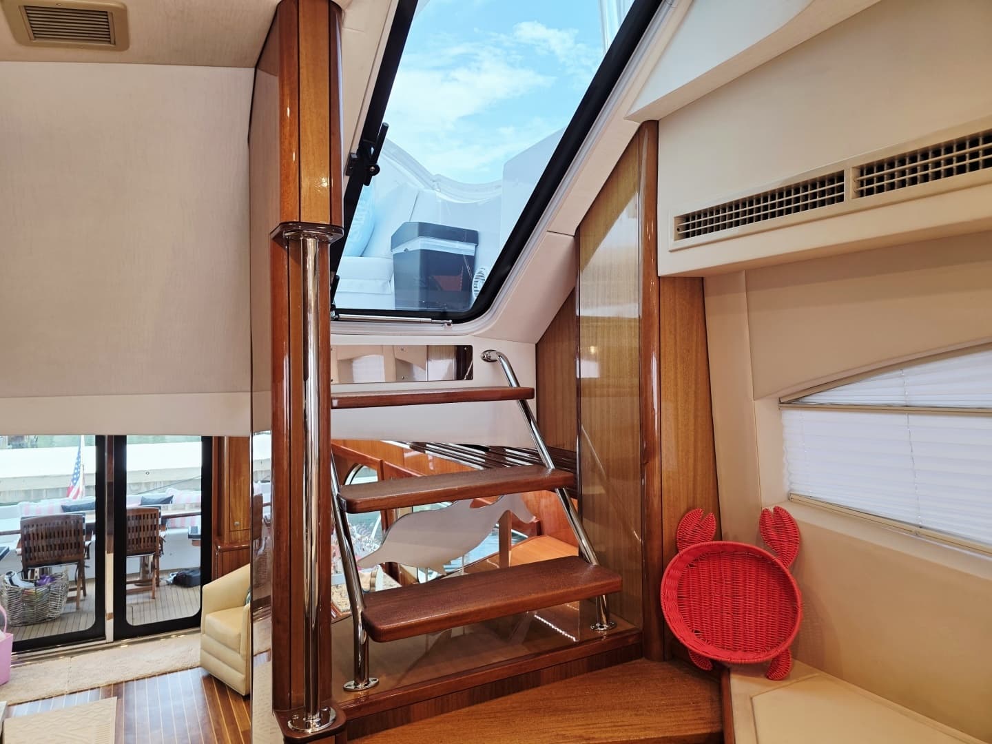 2008 Hatteras — - Image 30