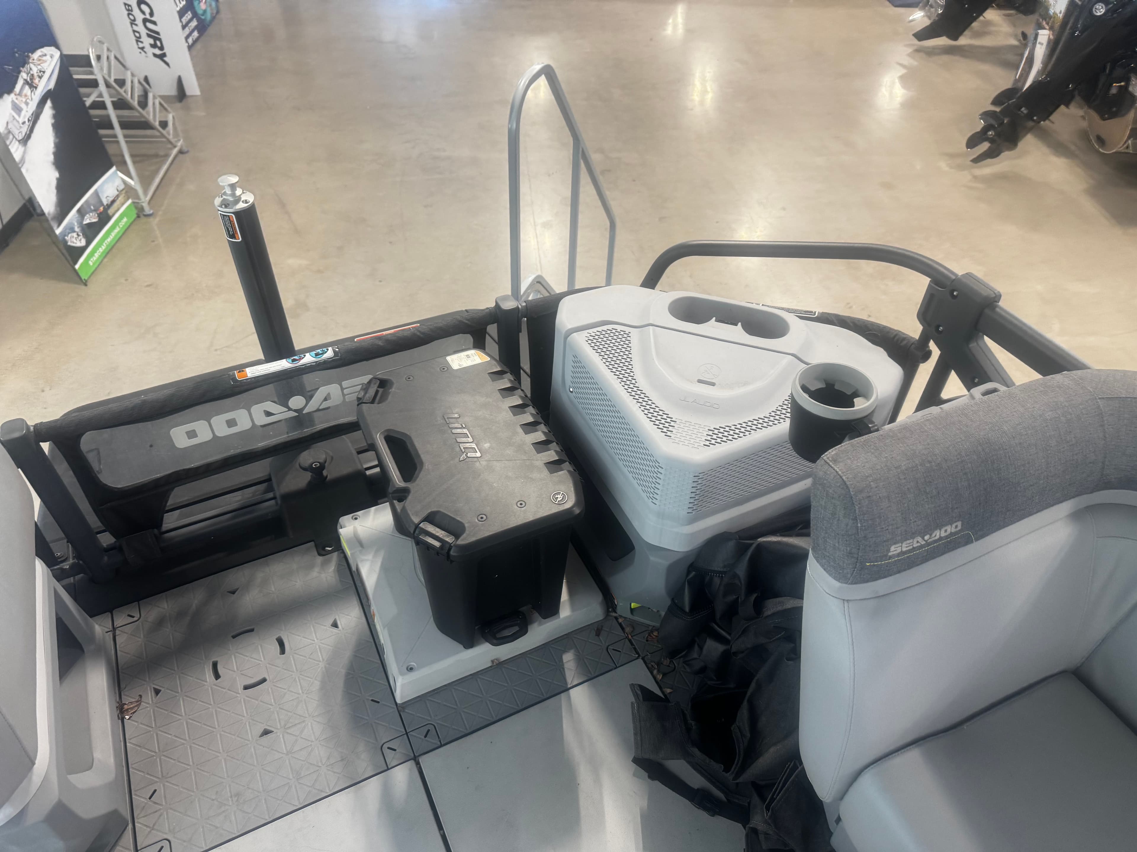 2022 Sea-Doo Switch 19 - 14