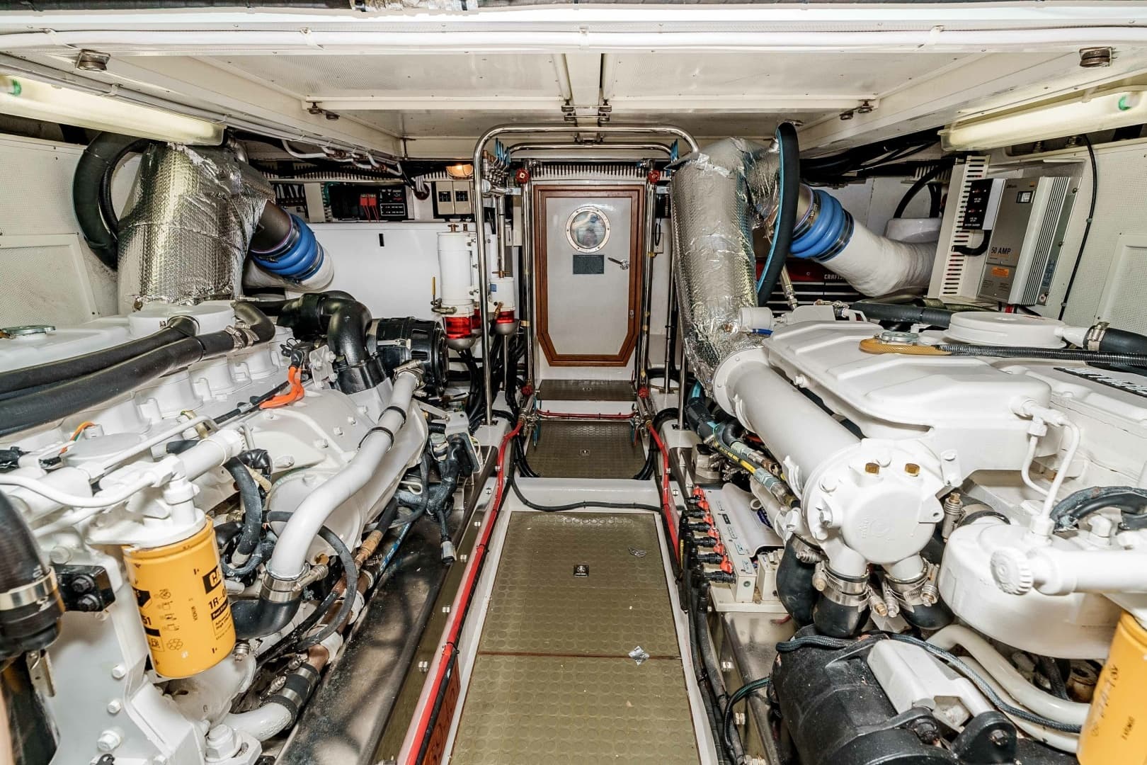 2005 Offshore Yachts Pilothouse - Image 39