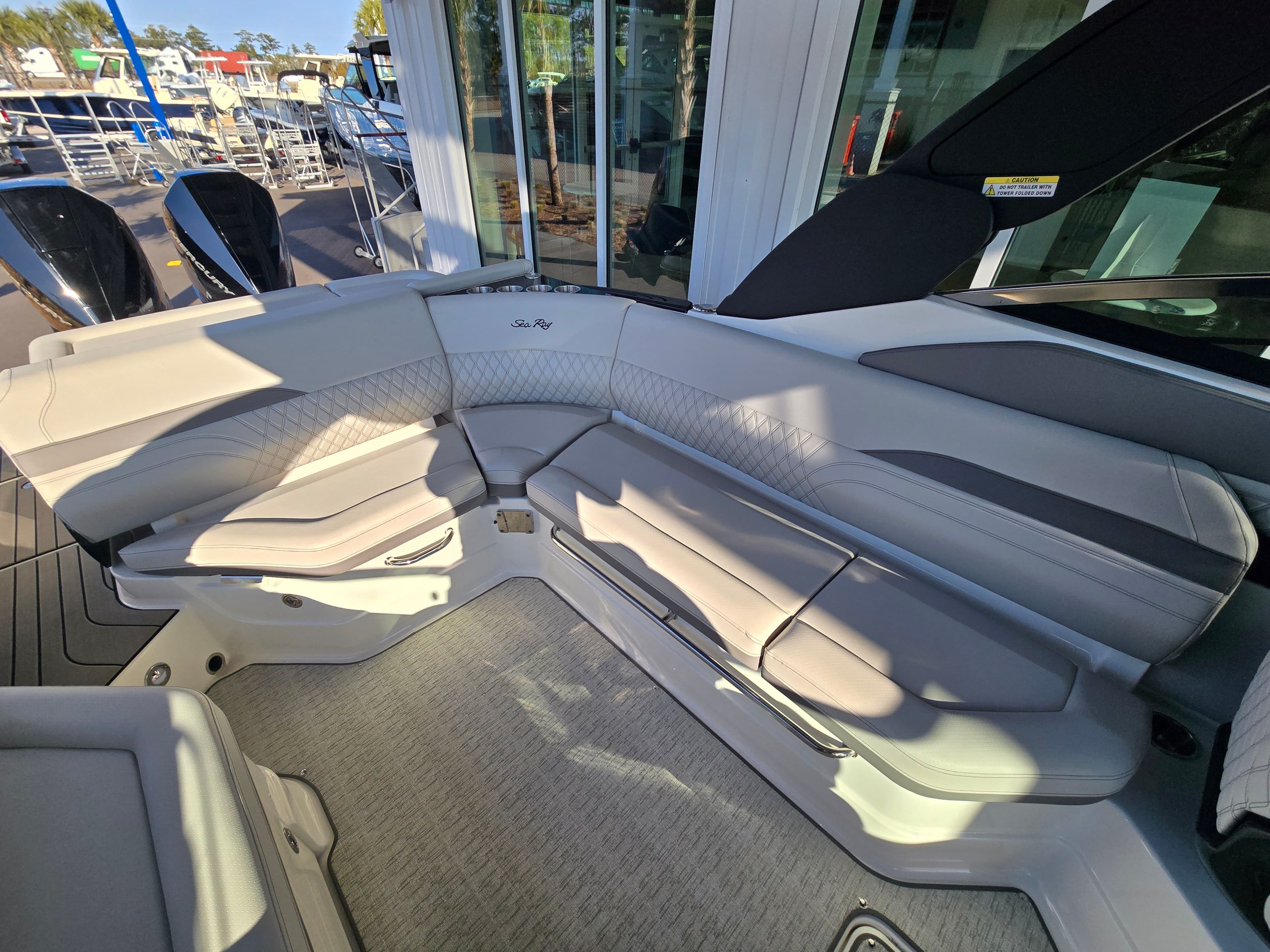 2026 Sea Ray SLX 280 Outboard - 8