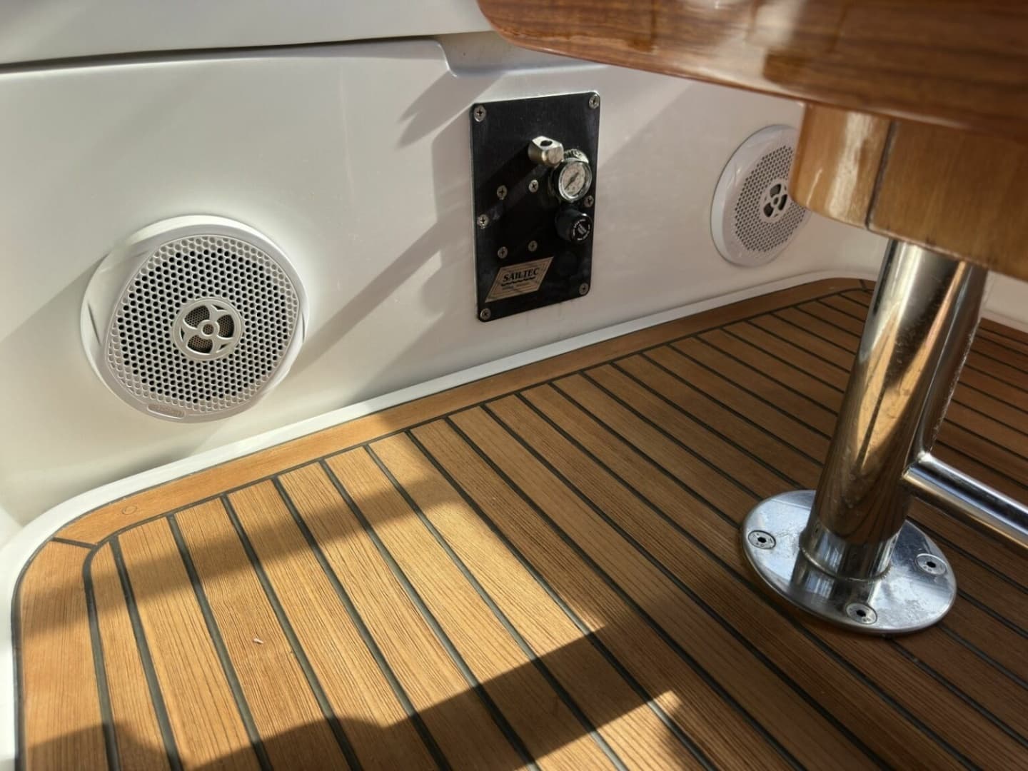 2003 Beneteau 57 - Image 83