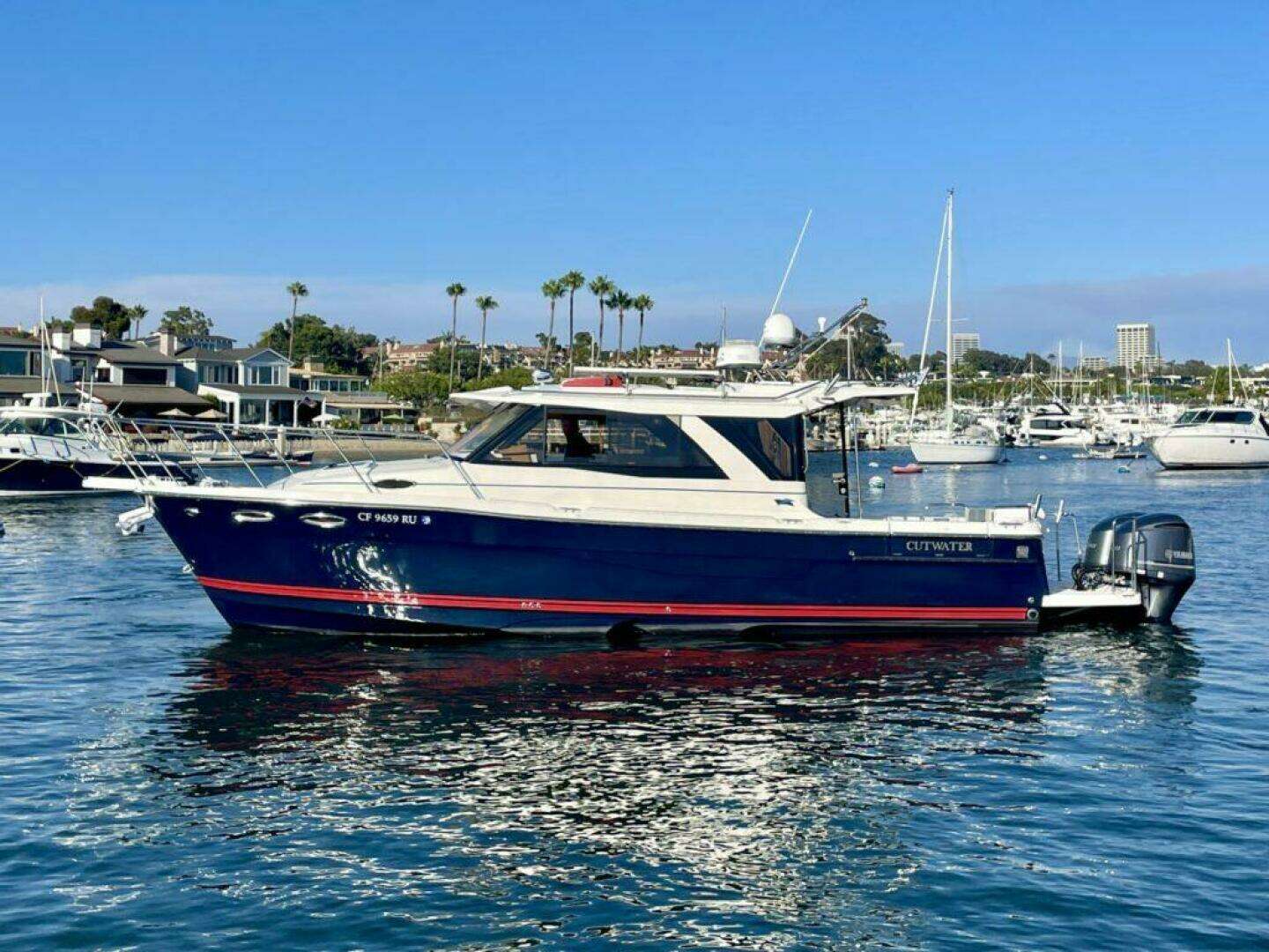 2017 Cutwater C-302 Sport Coupe - Image 4
