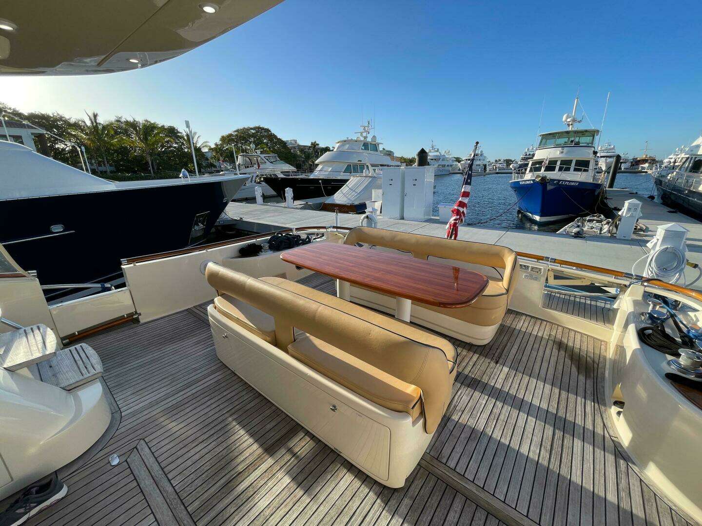 2006 Mochi Craft 74' Dolphin - Image 40