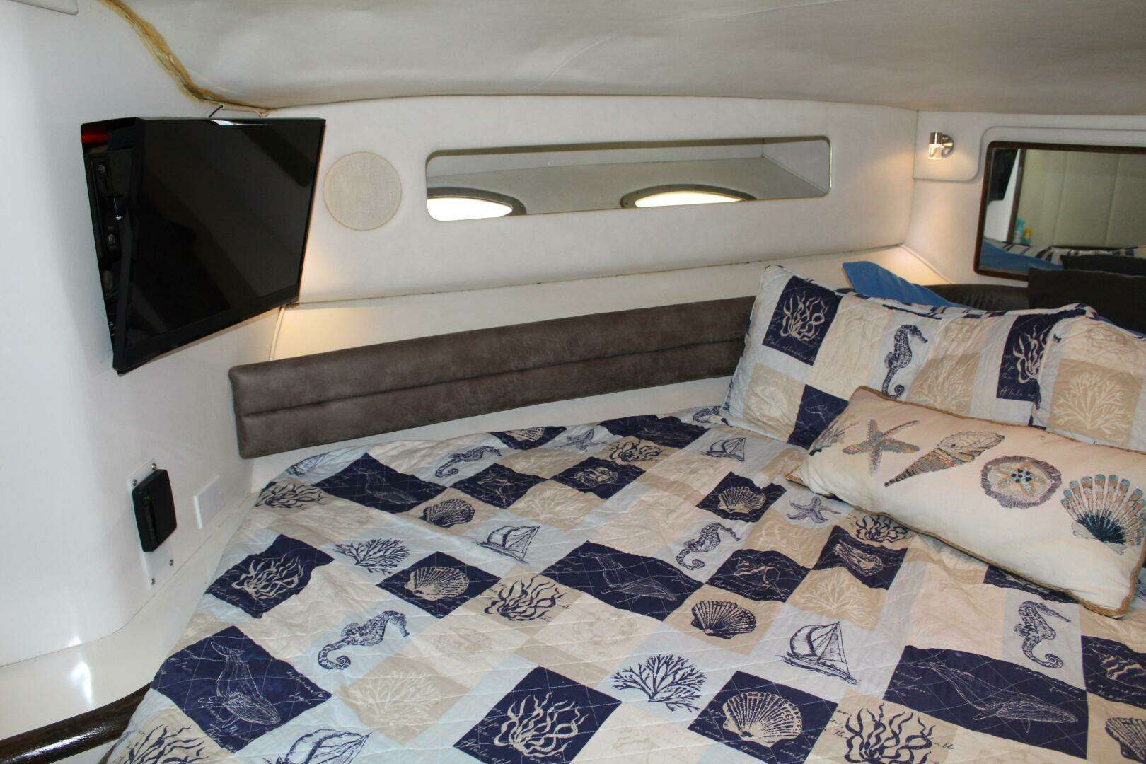 1996 Sea Ray 500 Sundancer - Image 46