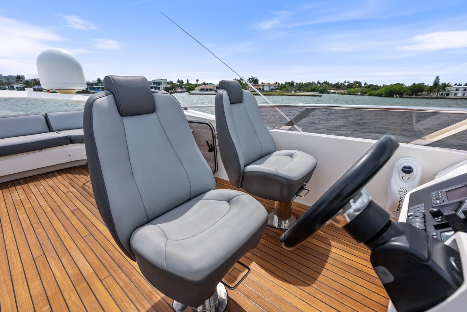 2014 Princess S72 - Image 59