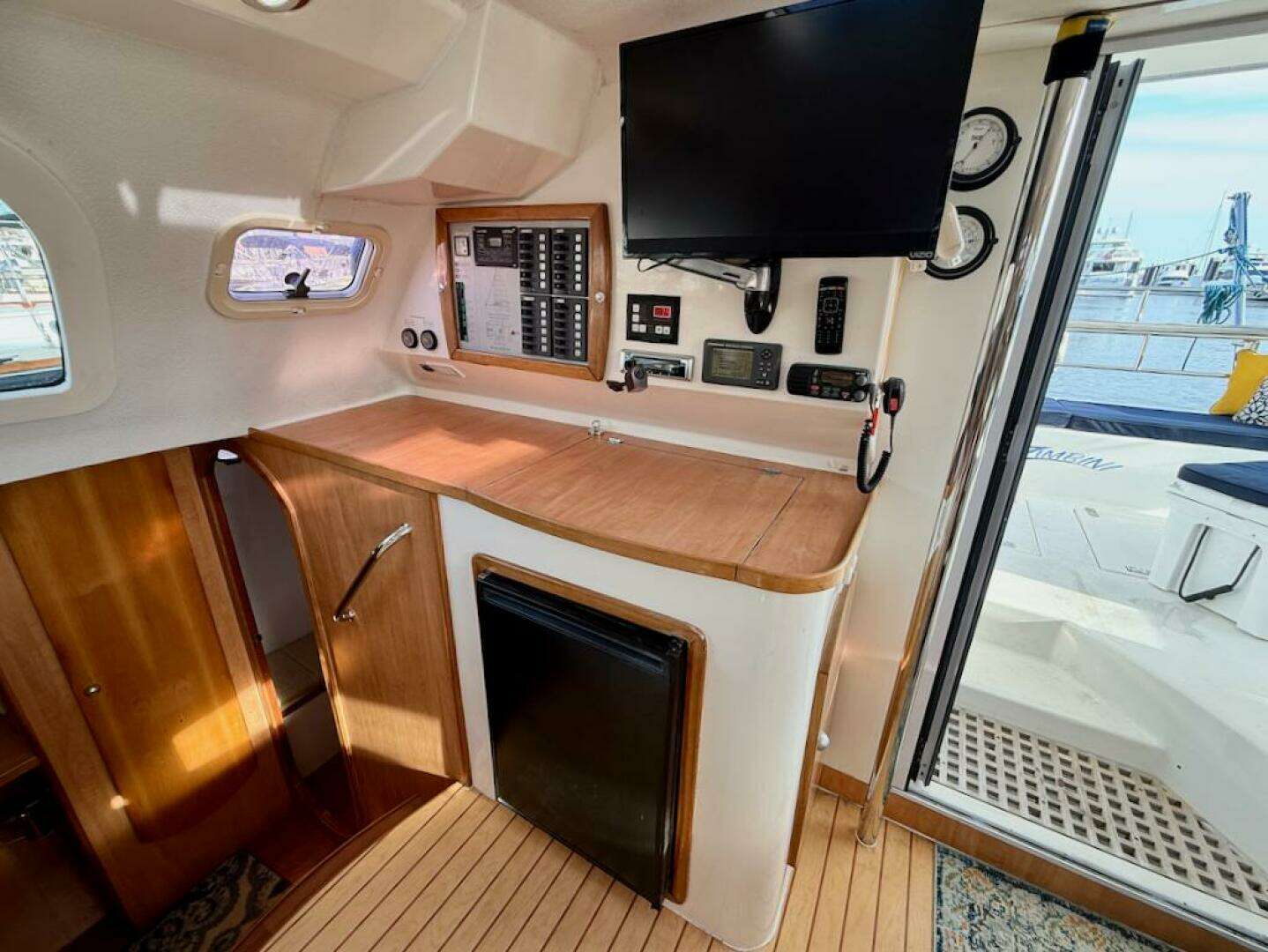 2006 Island Spirit 401 - Image 28