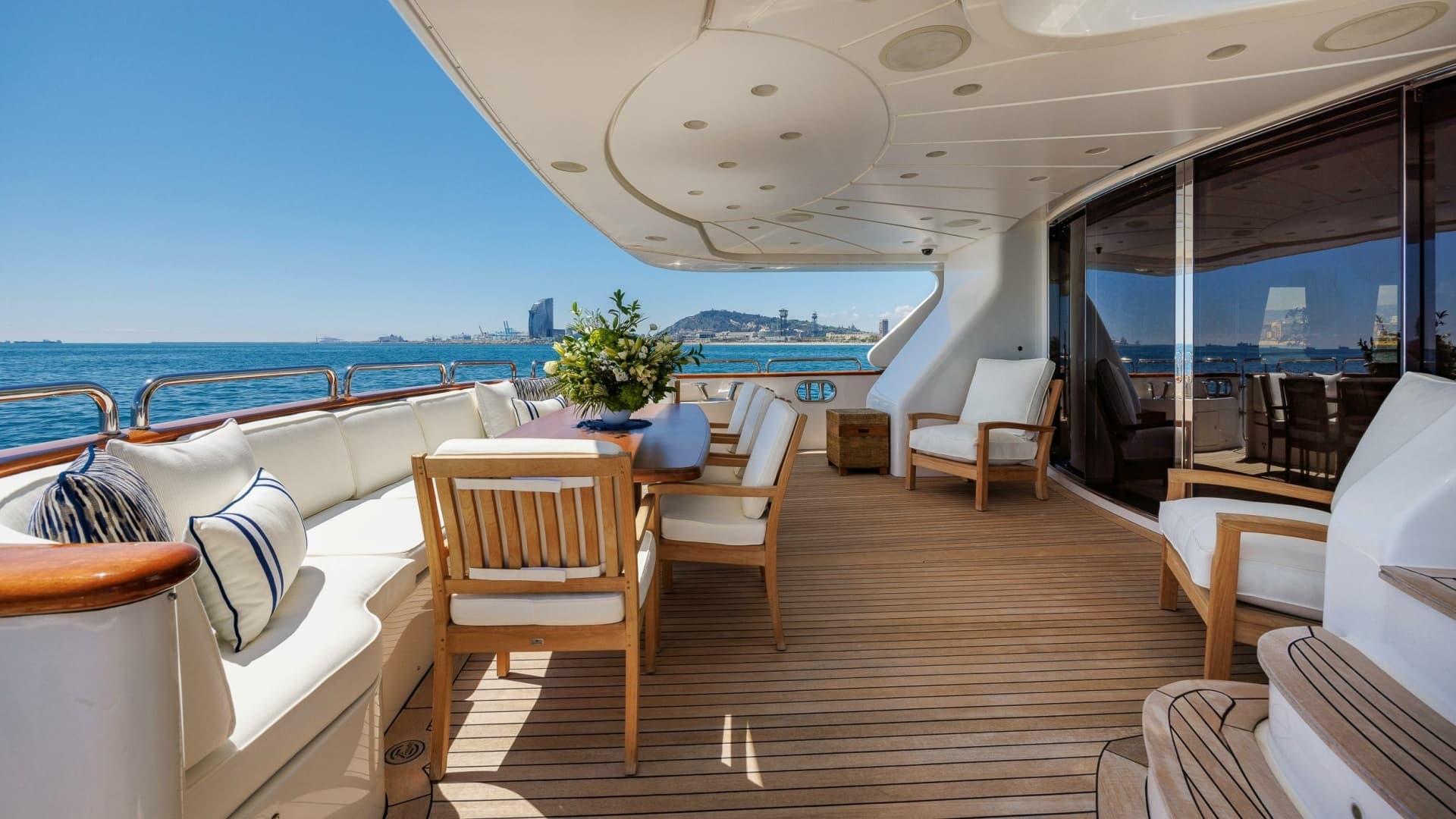 2009 Benetti Benetti Classic 120 - Image 21