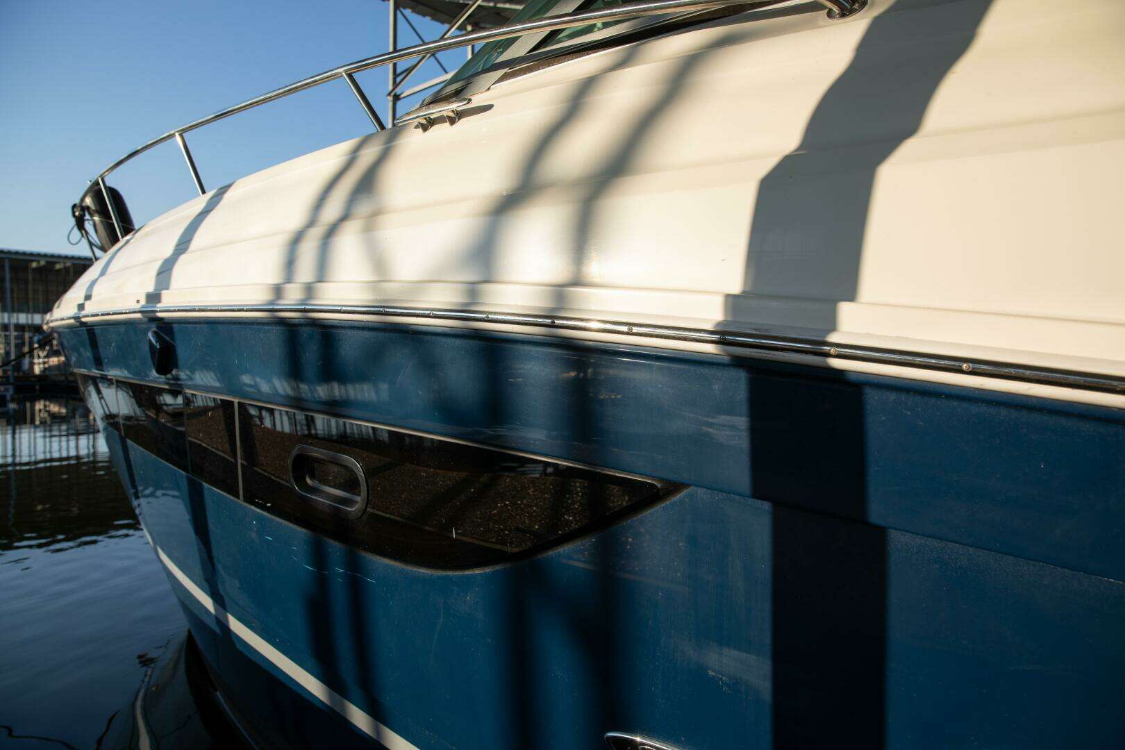 2016 Sea Ray 350 Sundancer - Image 25