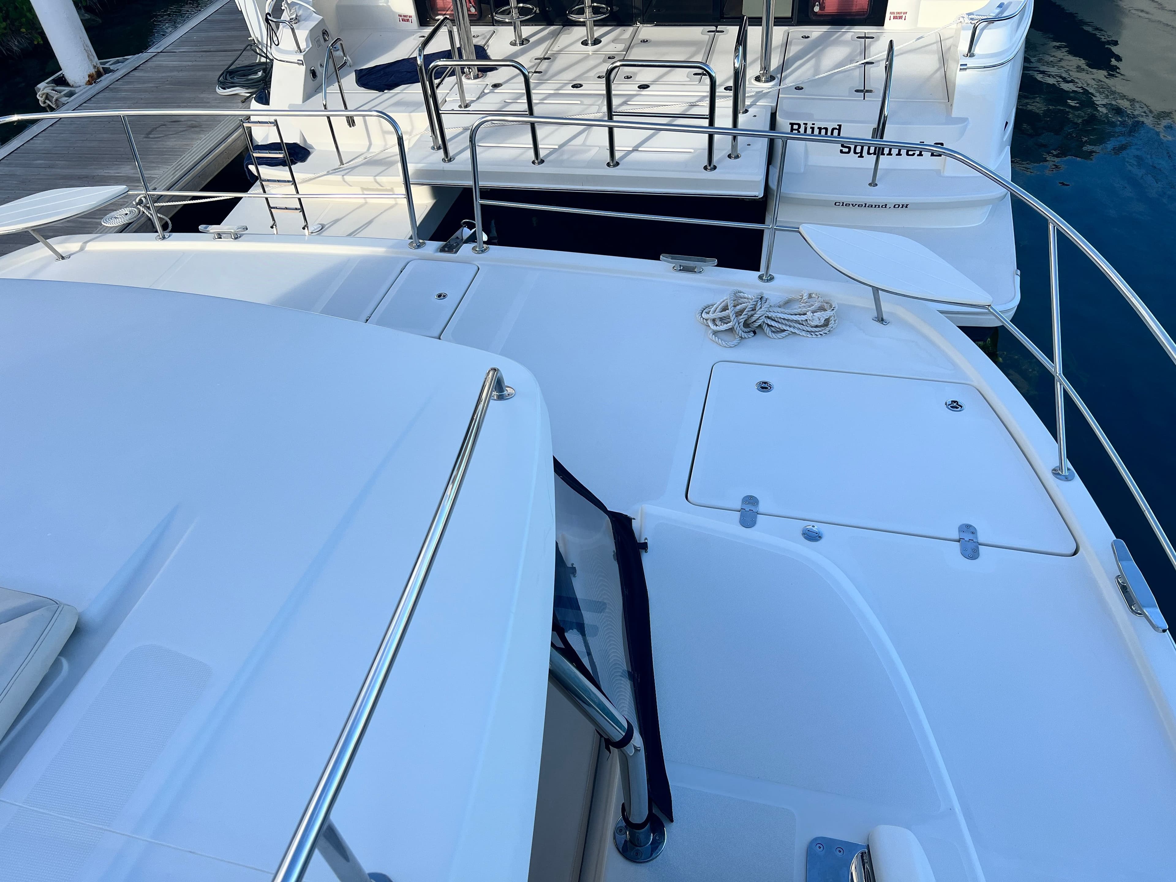 2016 Aquila 48 - 19