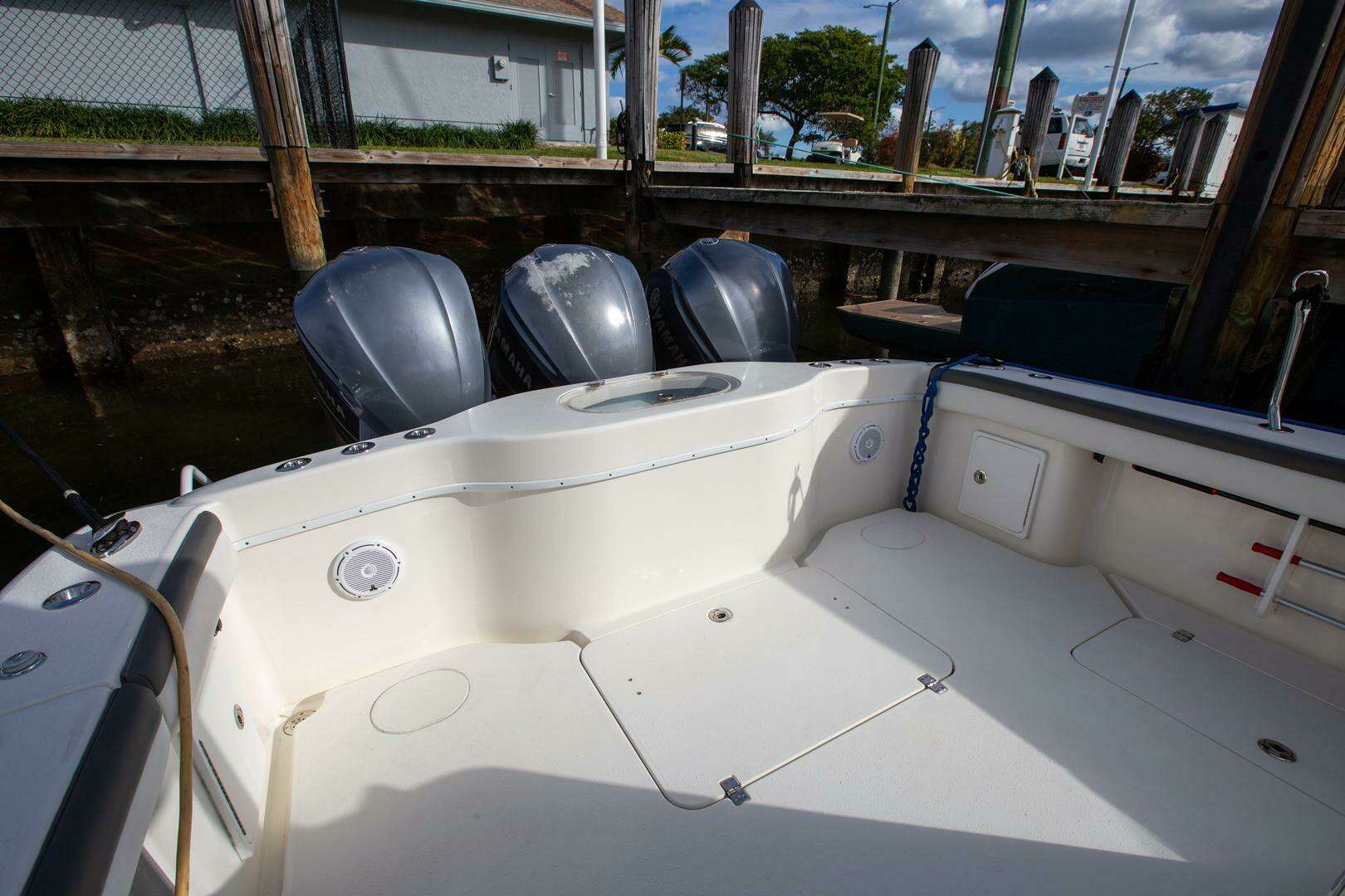 2015 Yellowfin 39 Offshore - Image 6