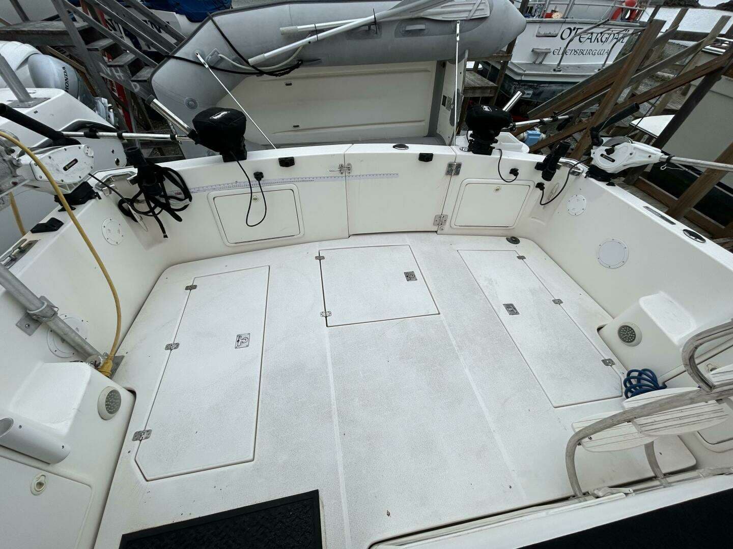 2000 Riviera 34 Convertible - Image 3