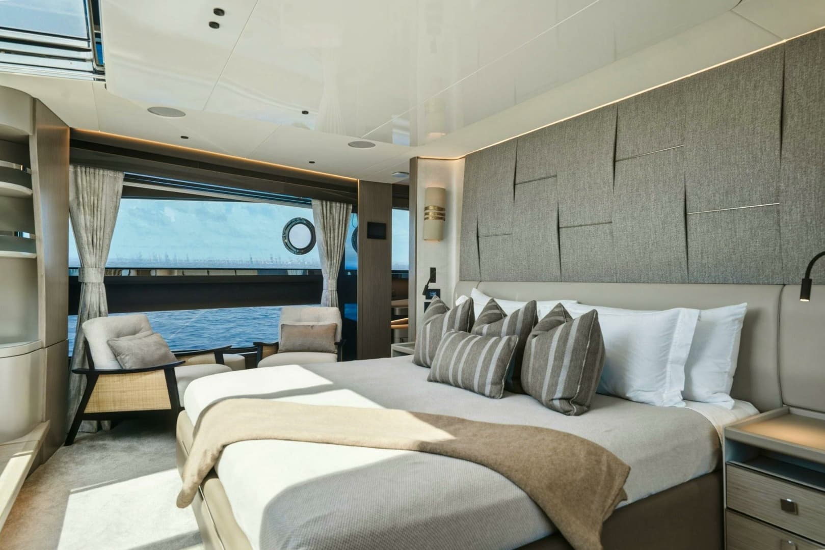 2024 Sunseeker Sunseeker 100 Yacht - Image 19