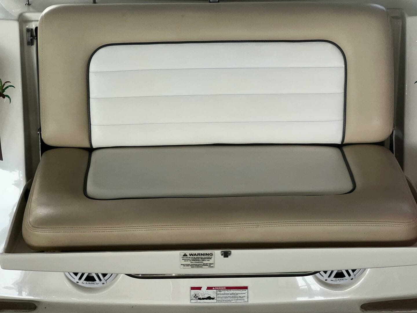 2008 Sea Ray 330 Sundancer - Image 13