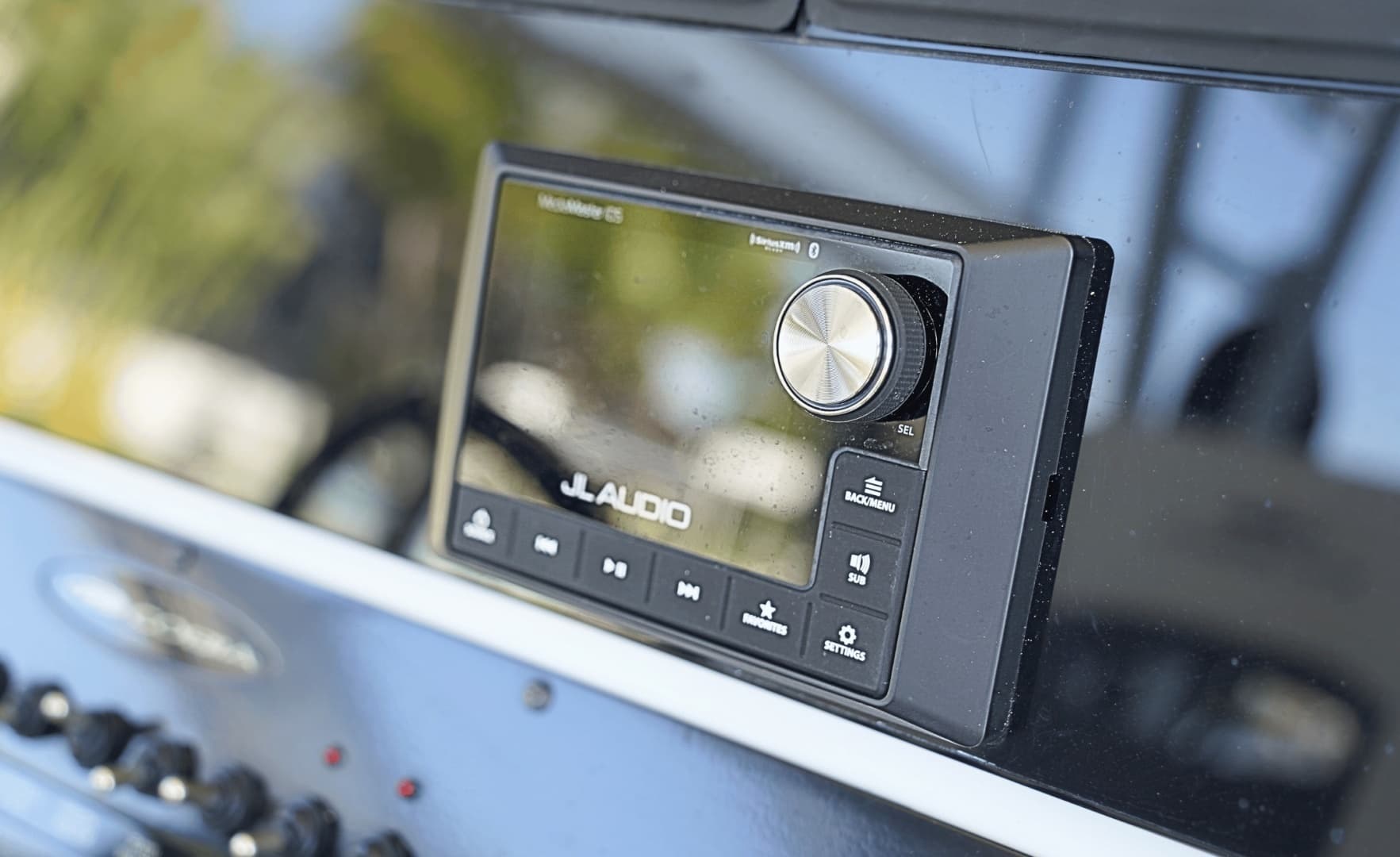 2023 Cobia 320CC - Image 32