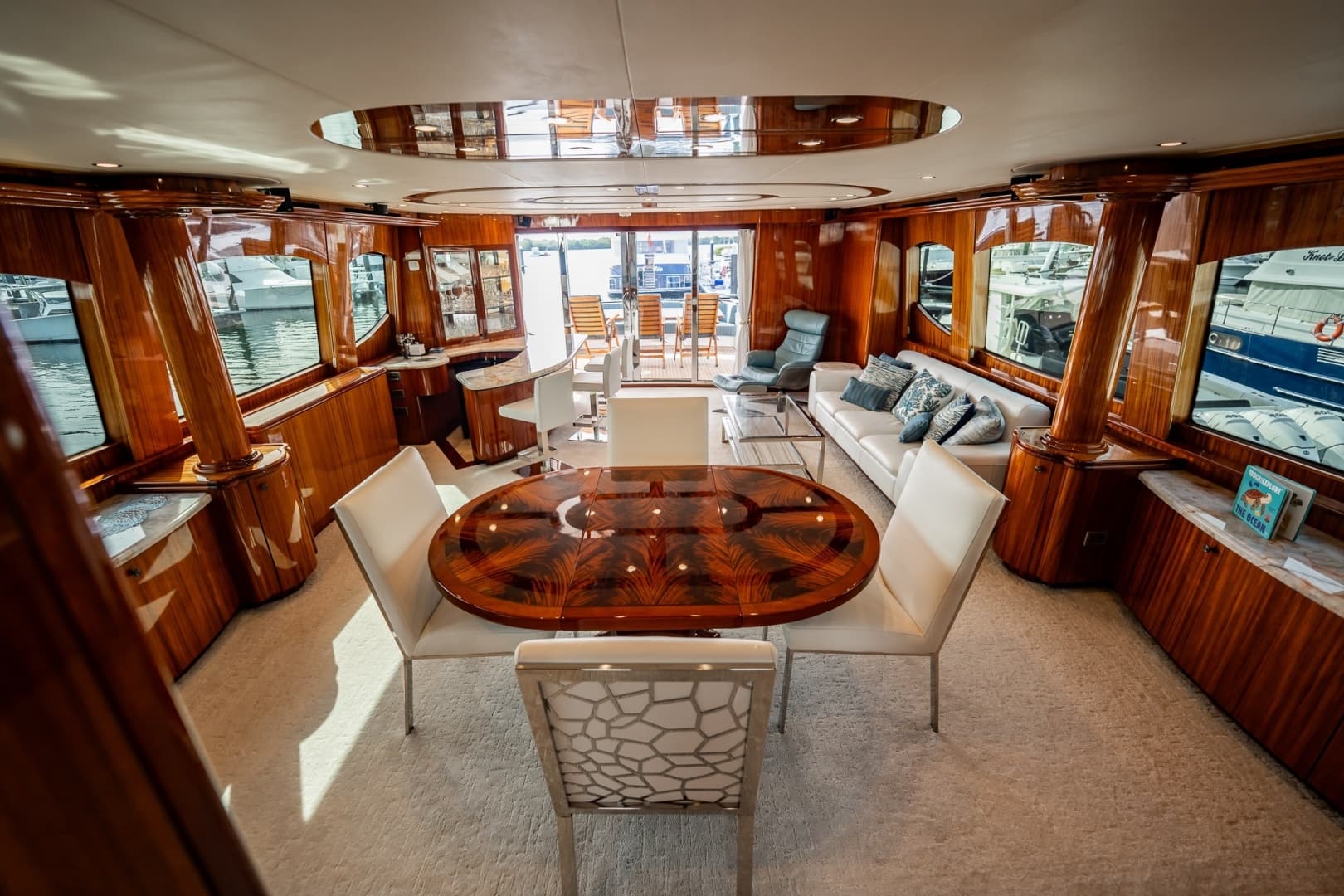 2012 Hatteras — - Image 41