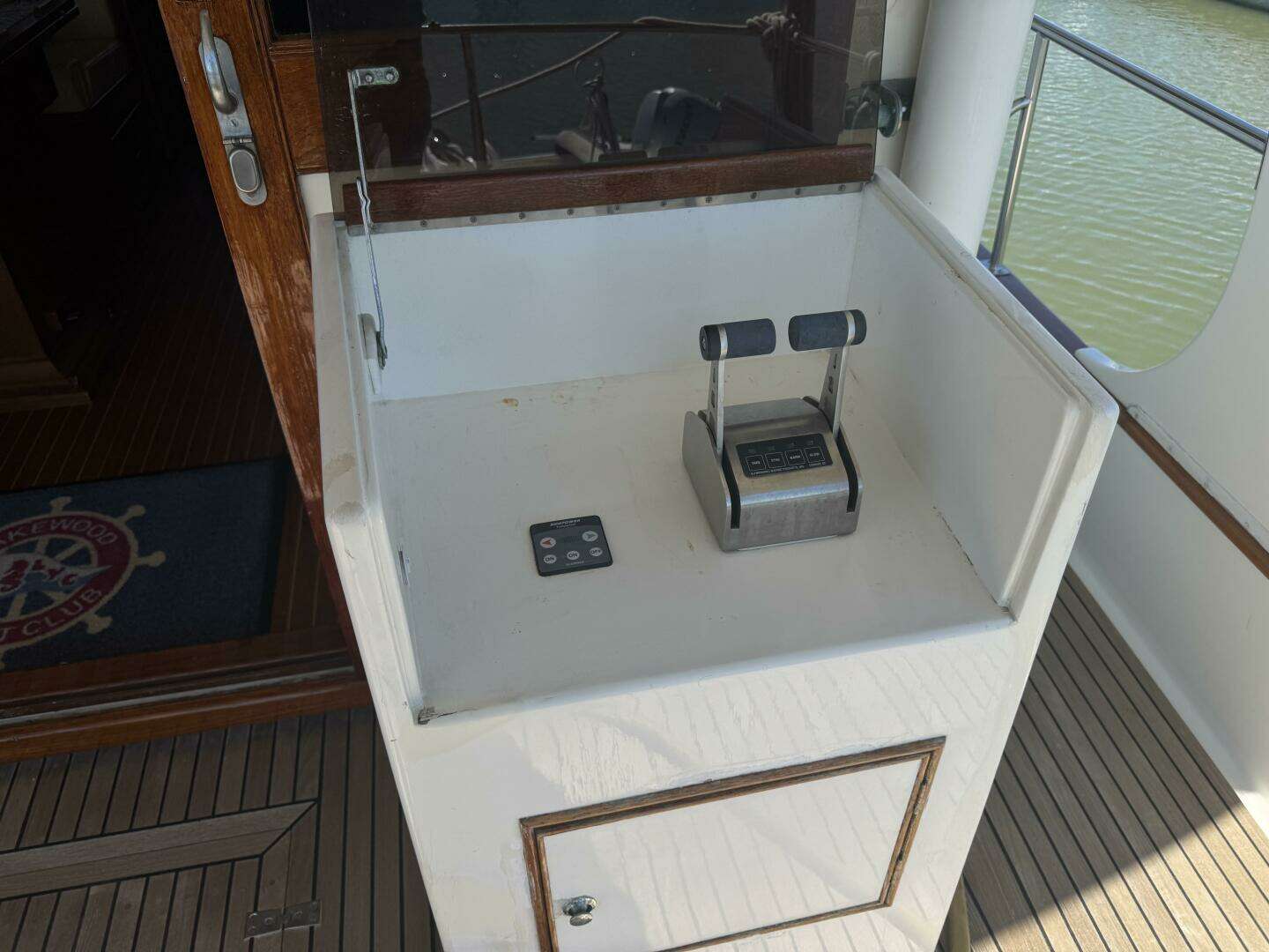 1997 Grand Banks 46 Europa - Image 23