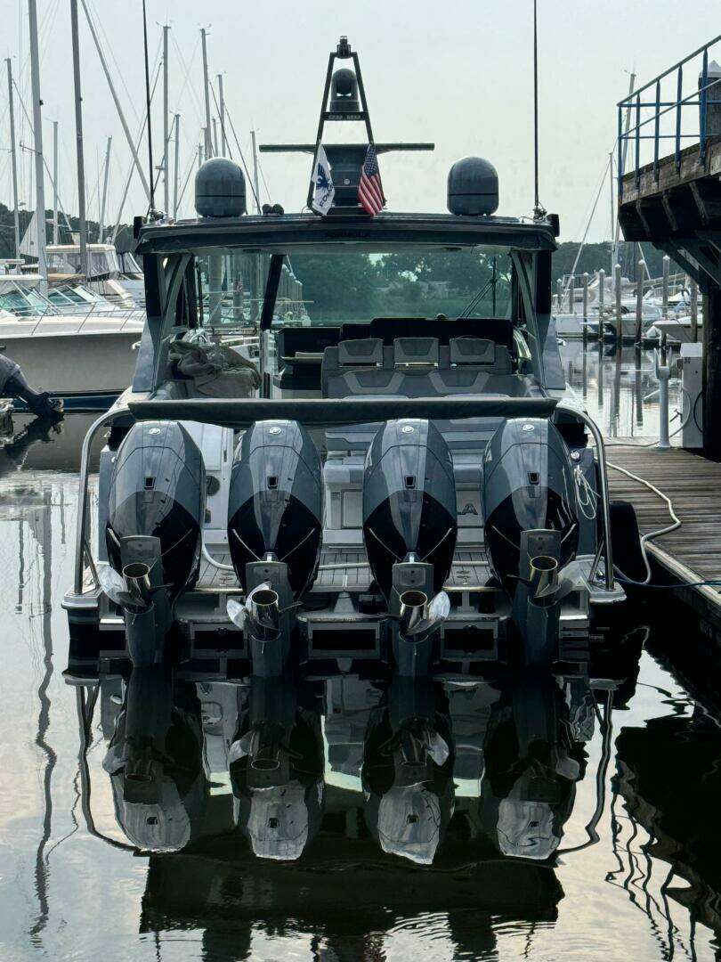 2024 Formula 430 Super Sport Crossover - Image 4