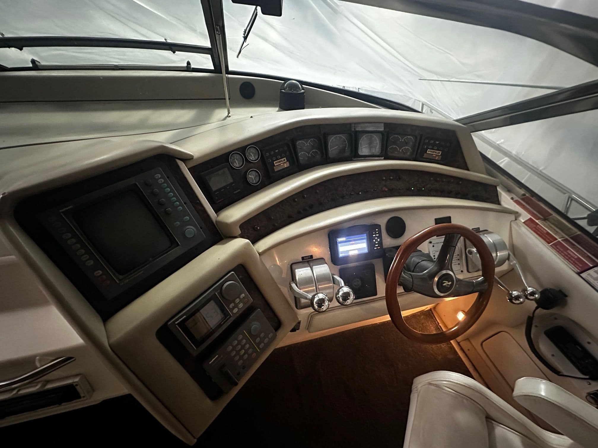 1996 Sea Ray 500 Sundancer - 31